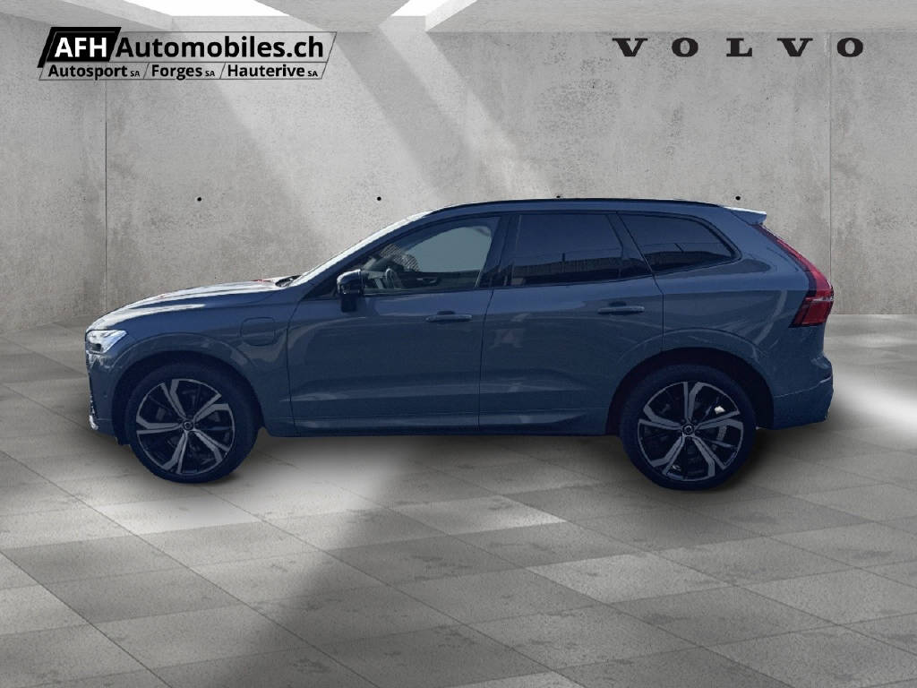 VOLVO XC60 2.0 T6 TE Ultimate Dark eAWD-image-4
