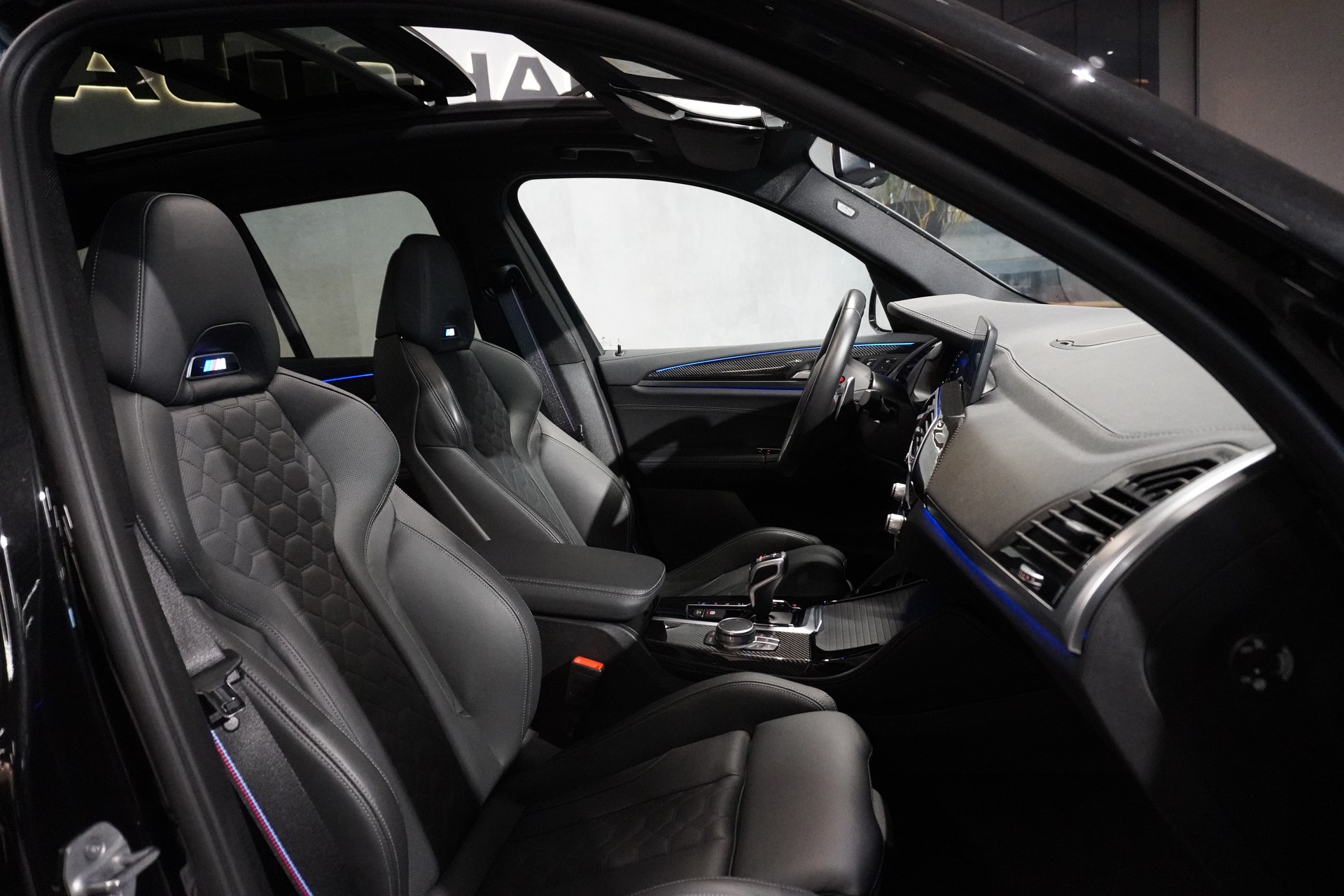 BMW X3 xDrive M Competition Steptronic-image-9