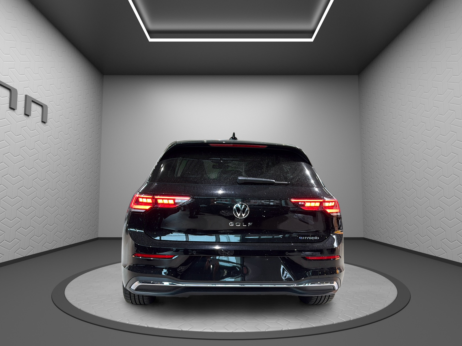 VW Golf 1.5 TSI PHEV Style-image-4