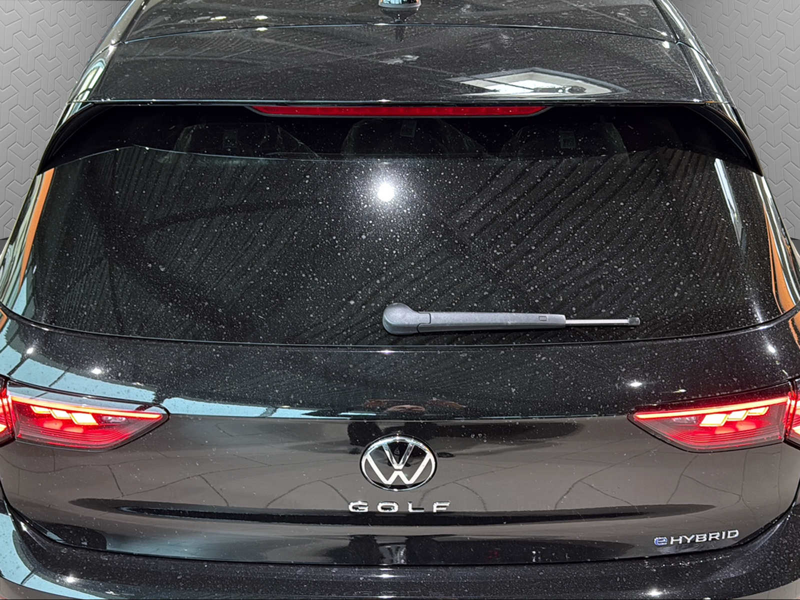 VW Golf 1.5 TSI PHEV Style-image-13