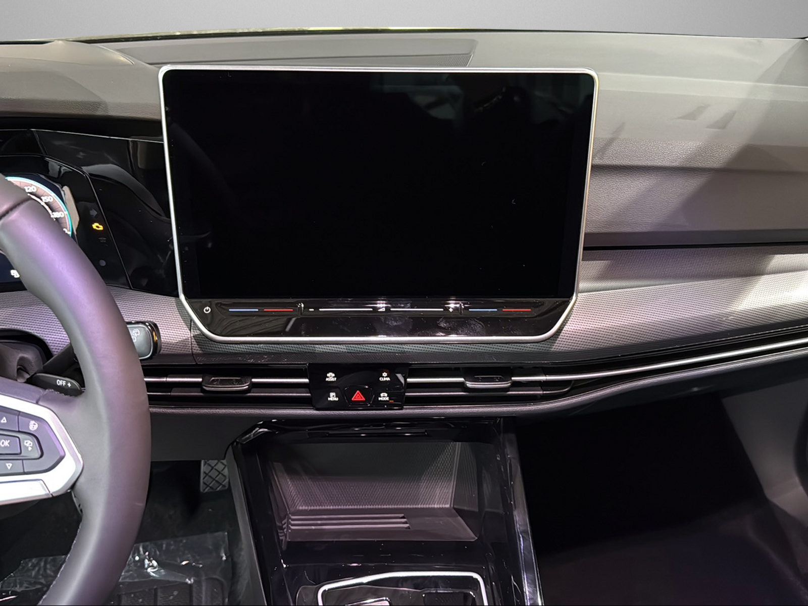 VW Golf 1.5 TSI PHEV Style-image-10