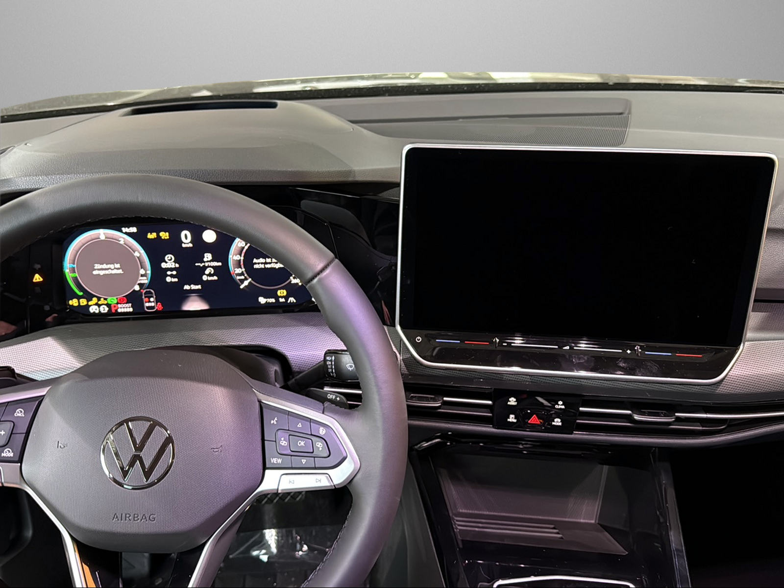 VW Golf 1.5 TSI PHEV Style-image-7