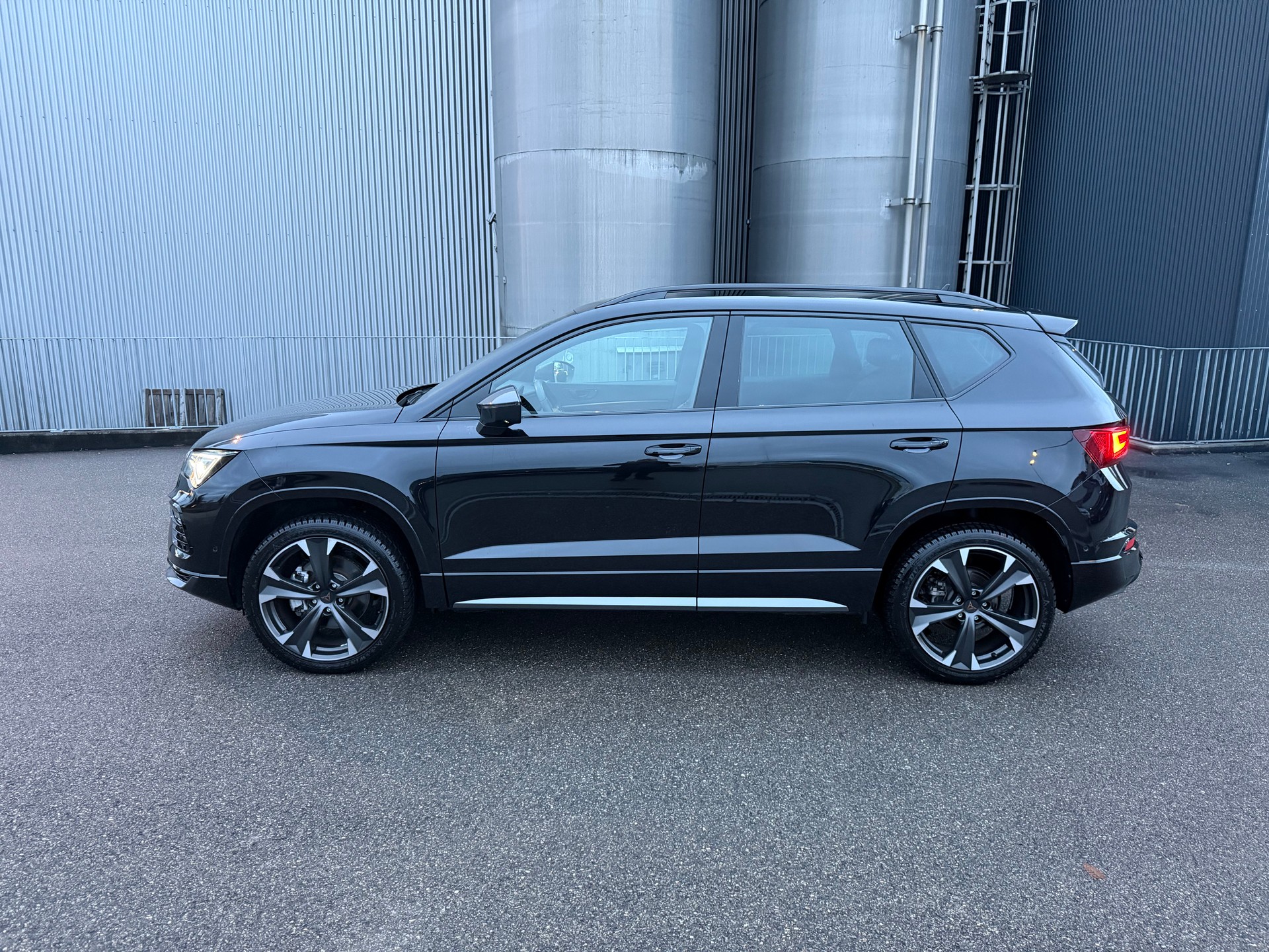 CUPRA Ateca 2.0TSI 4Drive DSG-image-1