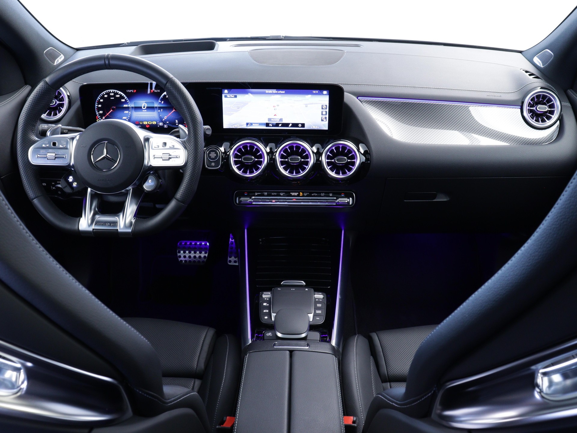 MERCEDES-BENZ GLA 35 AMG 4matic-image-5