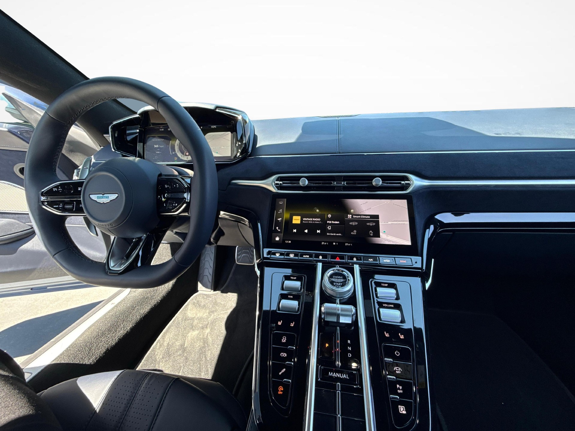 ASTON MARTIN V8 Vantage Coupé 4.0 V8 Bi-Turbo-image-8