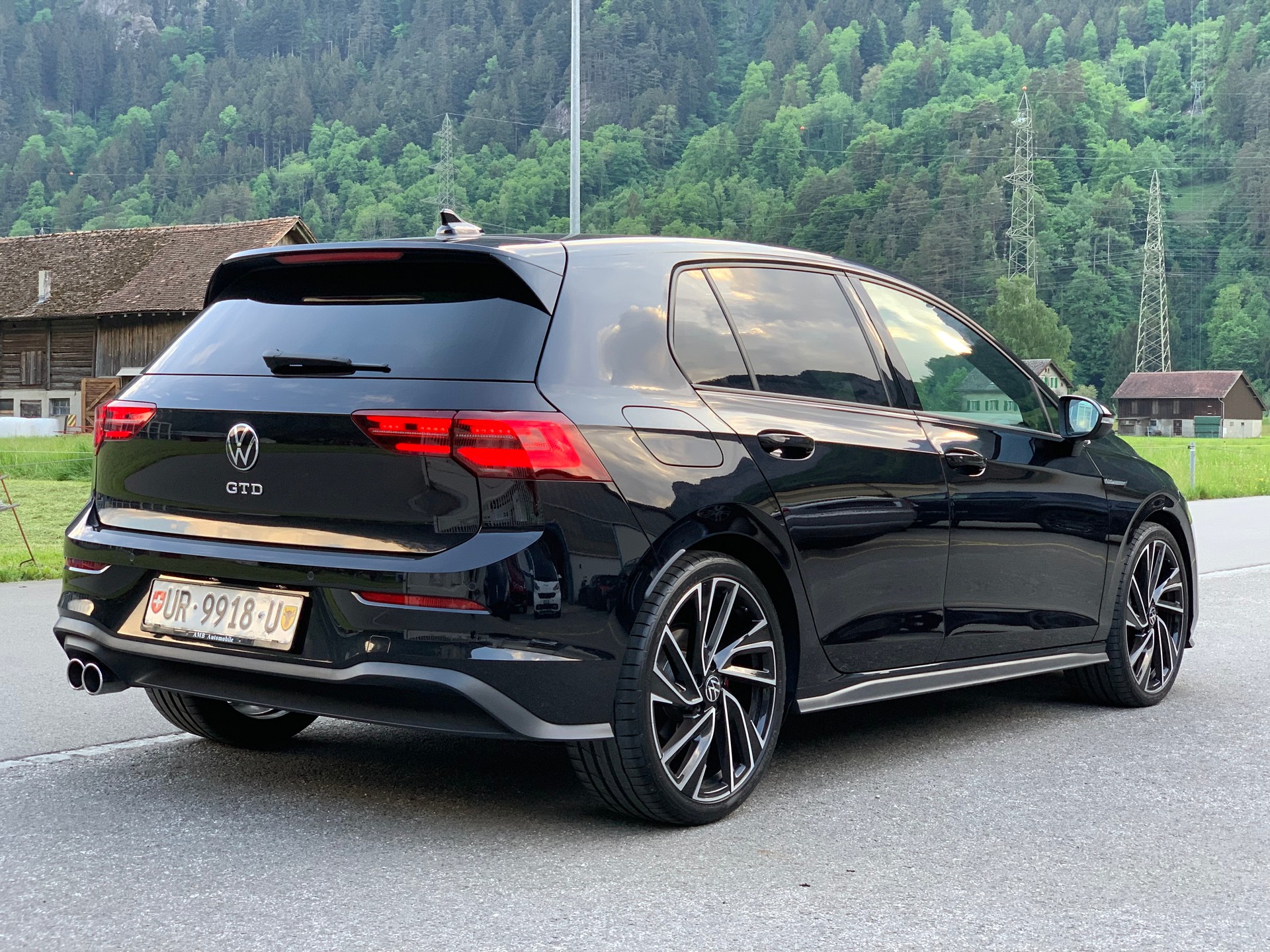VW Golf 2.0 TDI GTD DSG-image-1