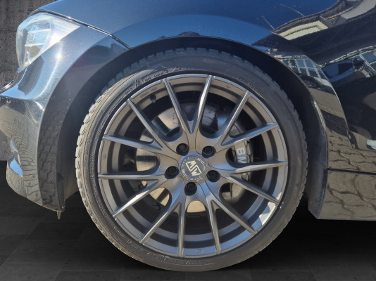 BMW 135i-image-11