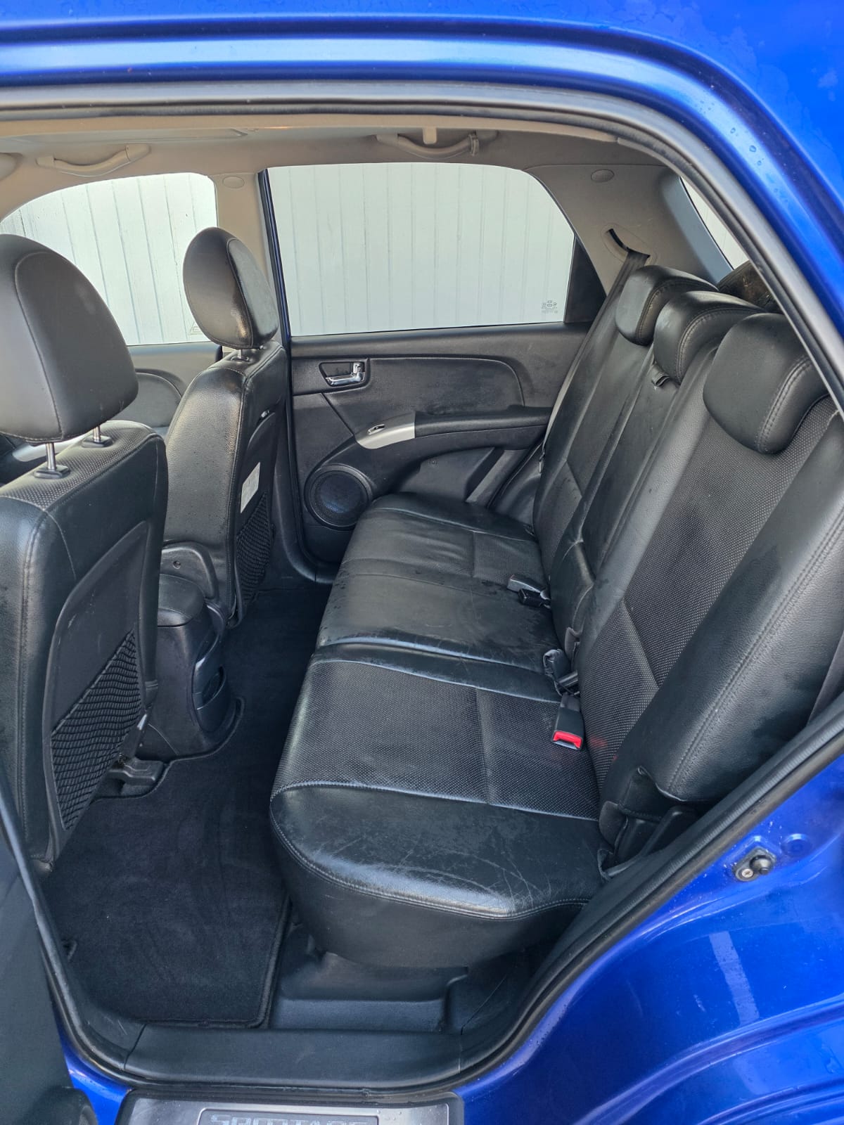 KIA Sportage 2.0 CRDi Trend-image-8