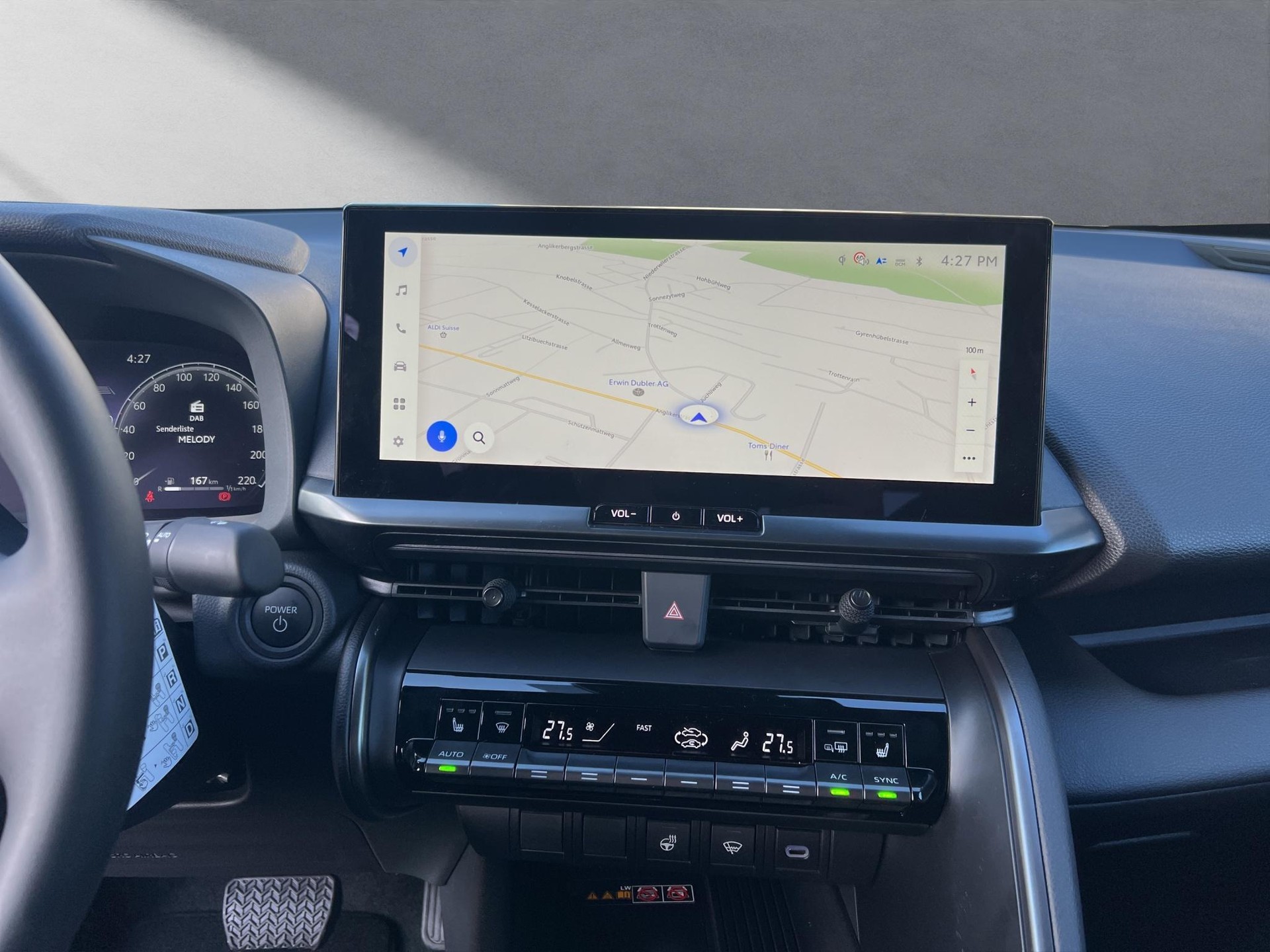 TOYOTA C-HR 2.0 HEV Swiss Edition 4x4-image-5