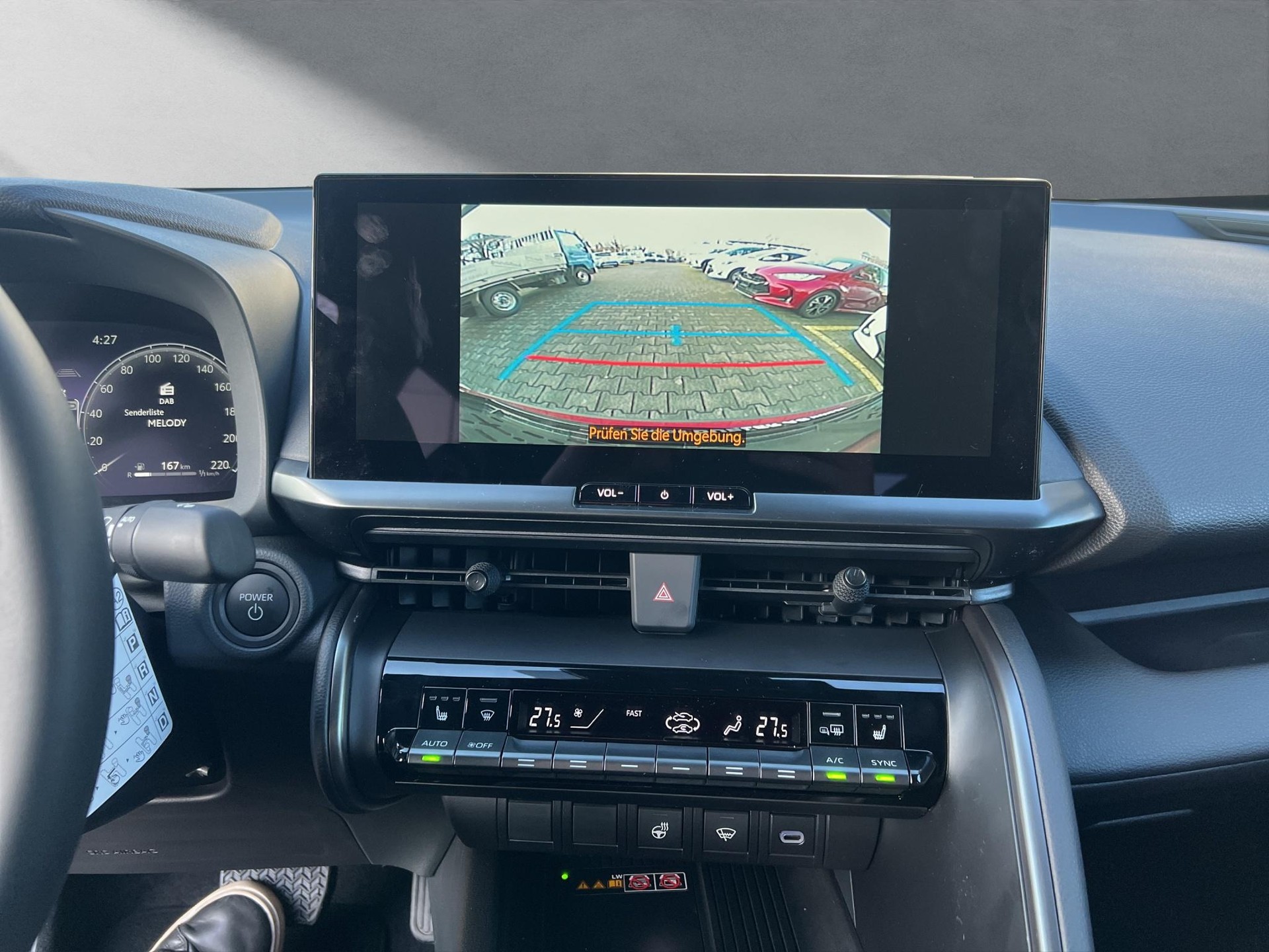 TOYOTA C-HR 2.0 HEV Swiss Edition 4x4-image-7