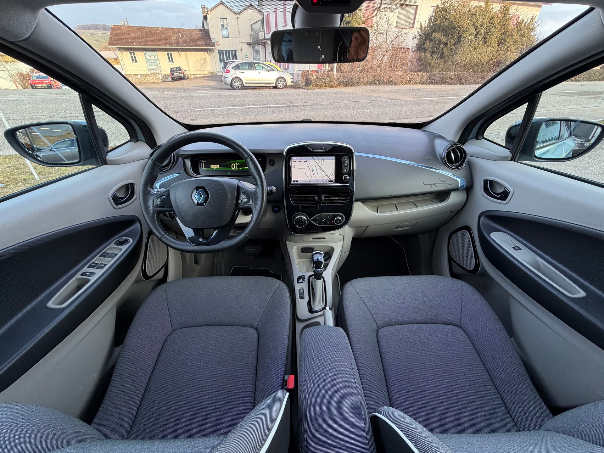 RENAULT Zoe Zen-image-17