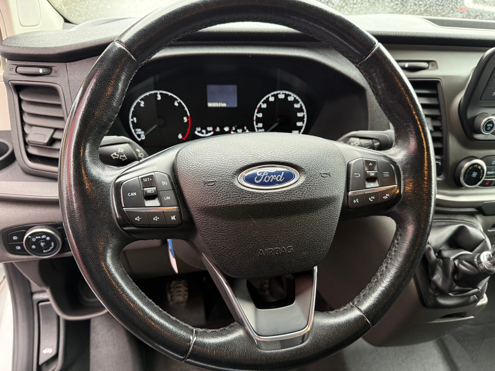 FORD Transit Custom Van 320 L1H1 Trend-image-4