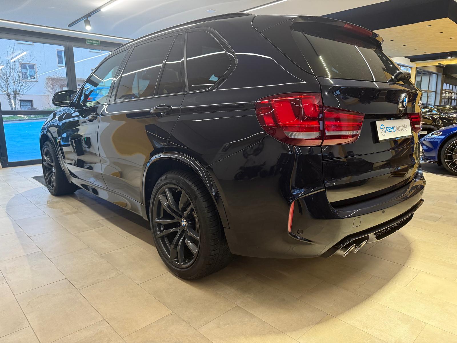 BMW X5M Edition Black Fire Steptronic-image-5