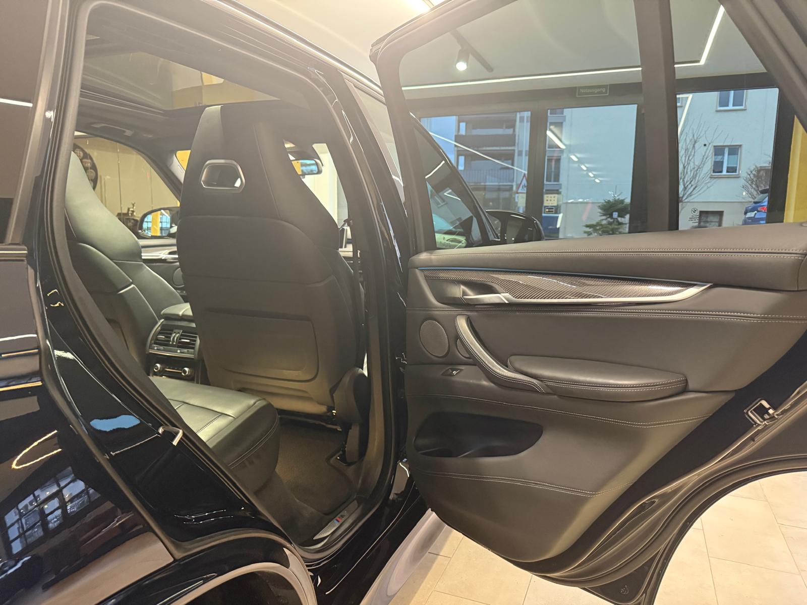 BMW X5M Edition Black Fire Steptronic-image-13