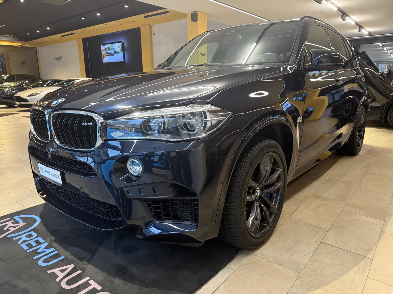 BMW X5M Edition Black Fire Steptronic-image-2