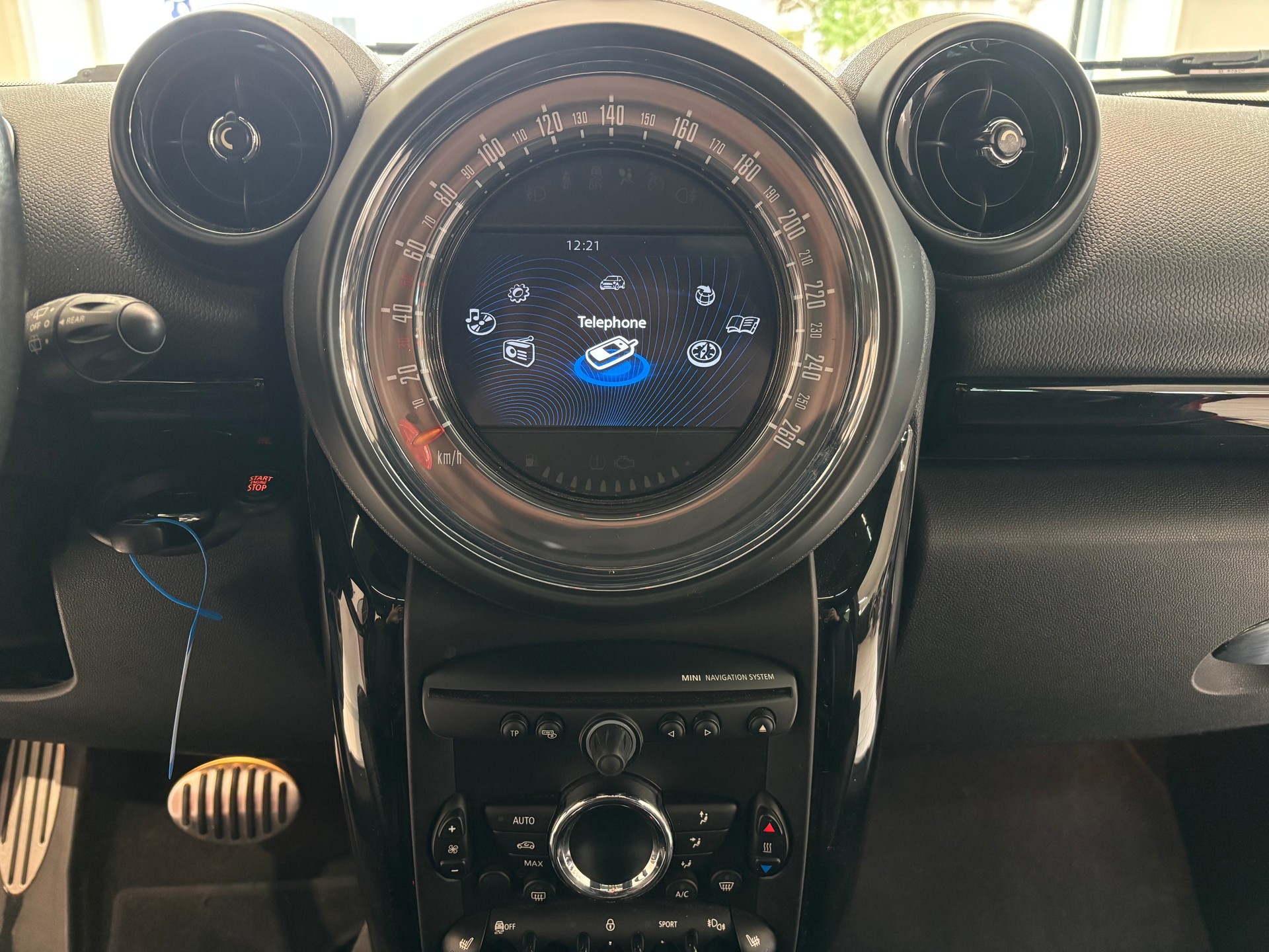 MINI Countryman Cooper S ALL4 Steptronic-image-10