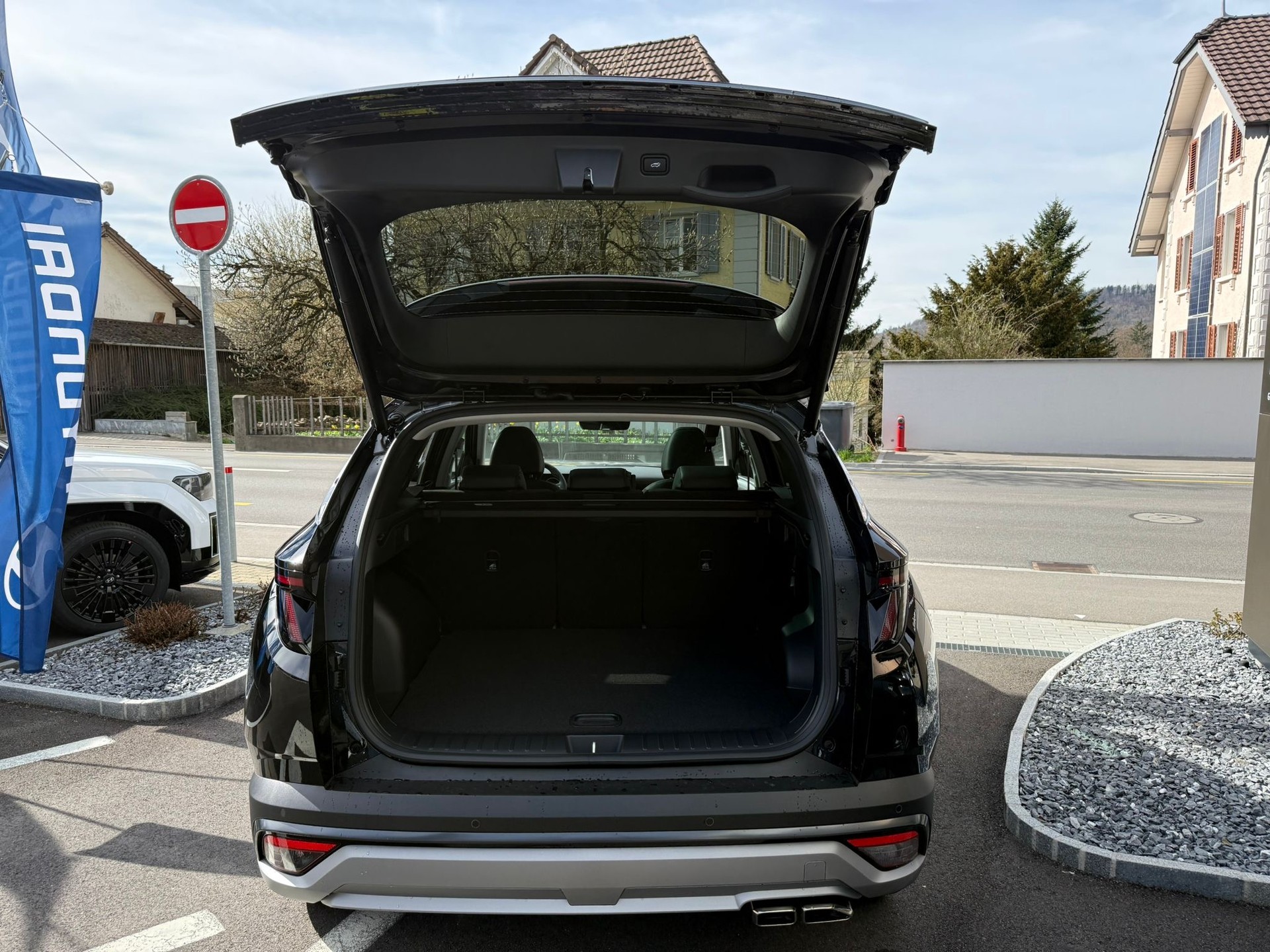 HYUNDAI Tucson 1.6 TGDI HEV Vertex 4WD Swiss Edition-image-10