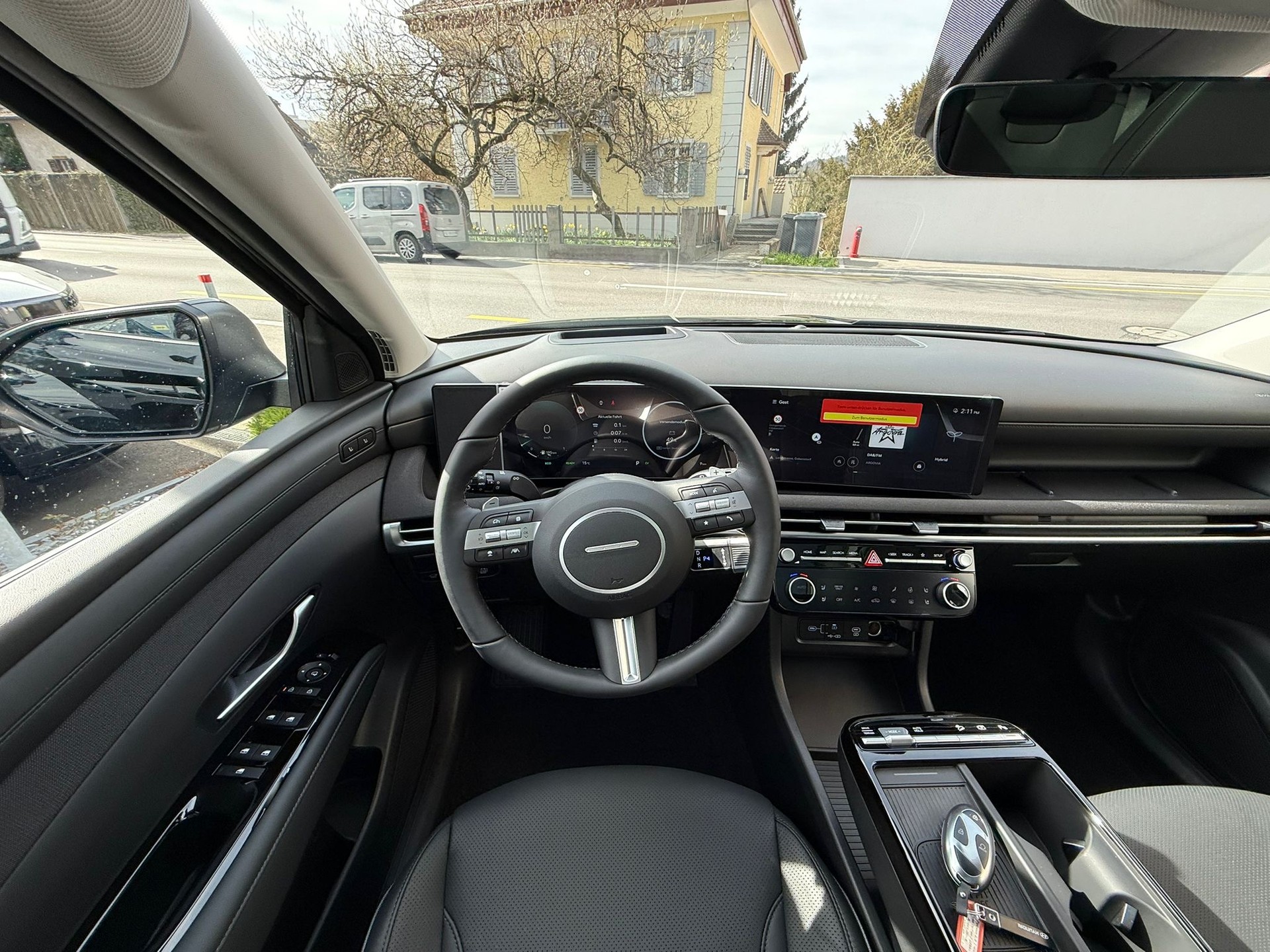 HYUNDAI Tucson 1.6 TGDI HEV Vertex 4WD Swiss Edition-image-8