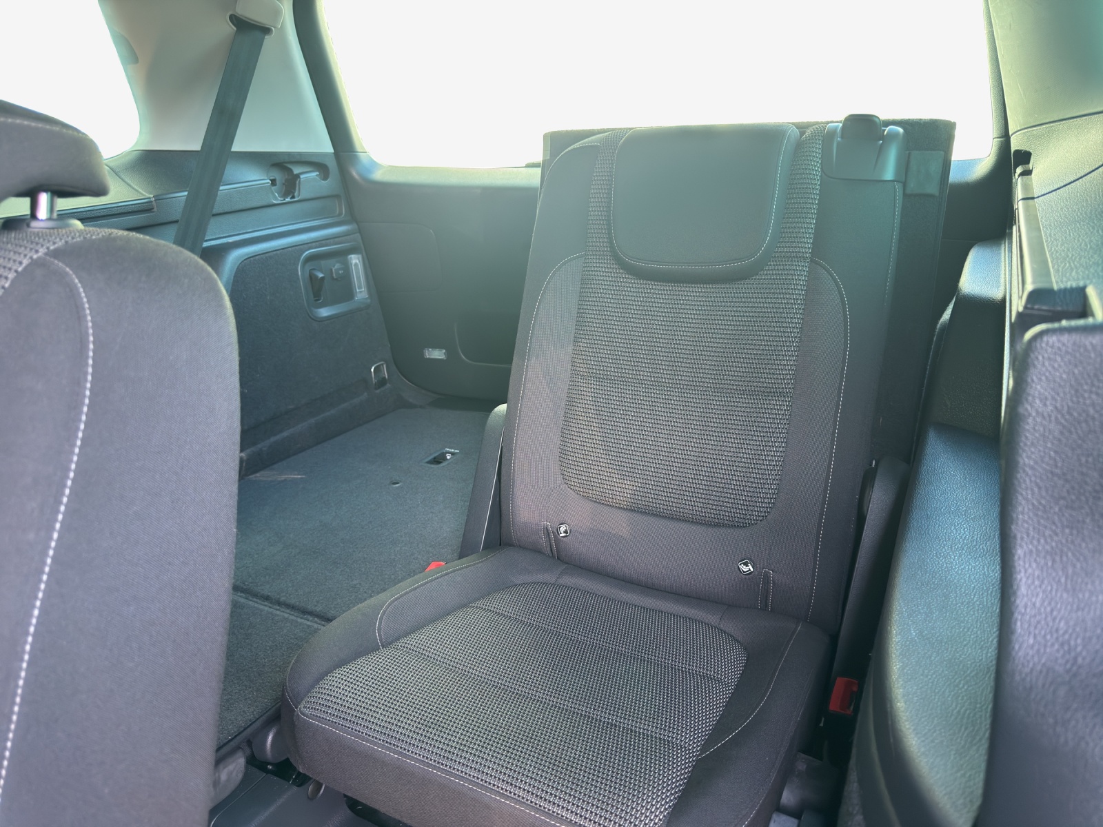 VW Sharan 1.4 TSI BlMT Comfortline DSG-image-12