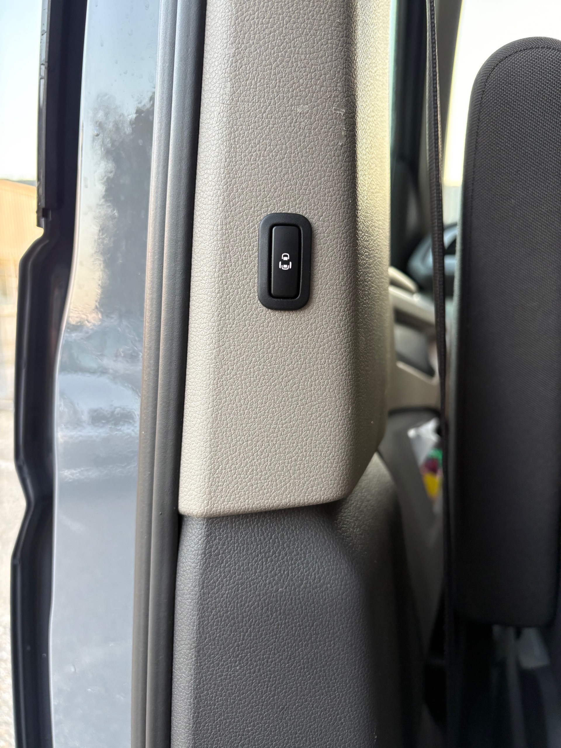 VW Multivan 1.4 eHybrid Liberty DSG-image-13