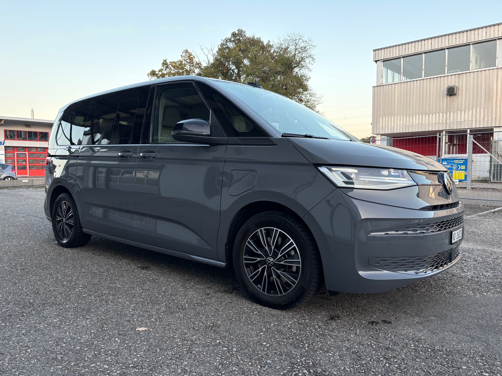 VW Multivan 1.4 eHybrid Liberty DSG-image-4