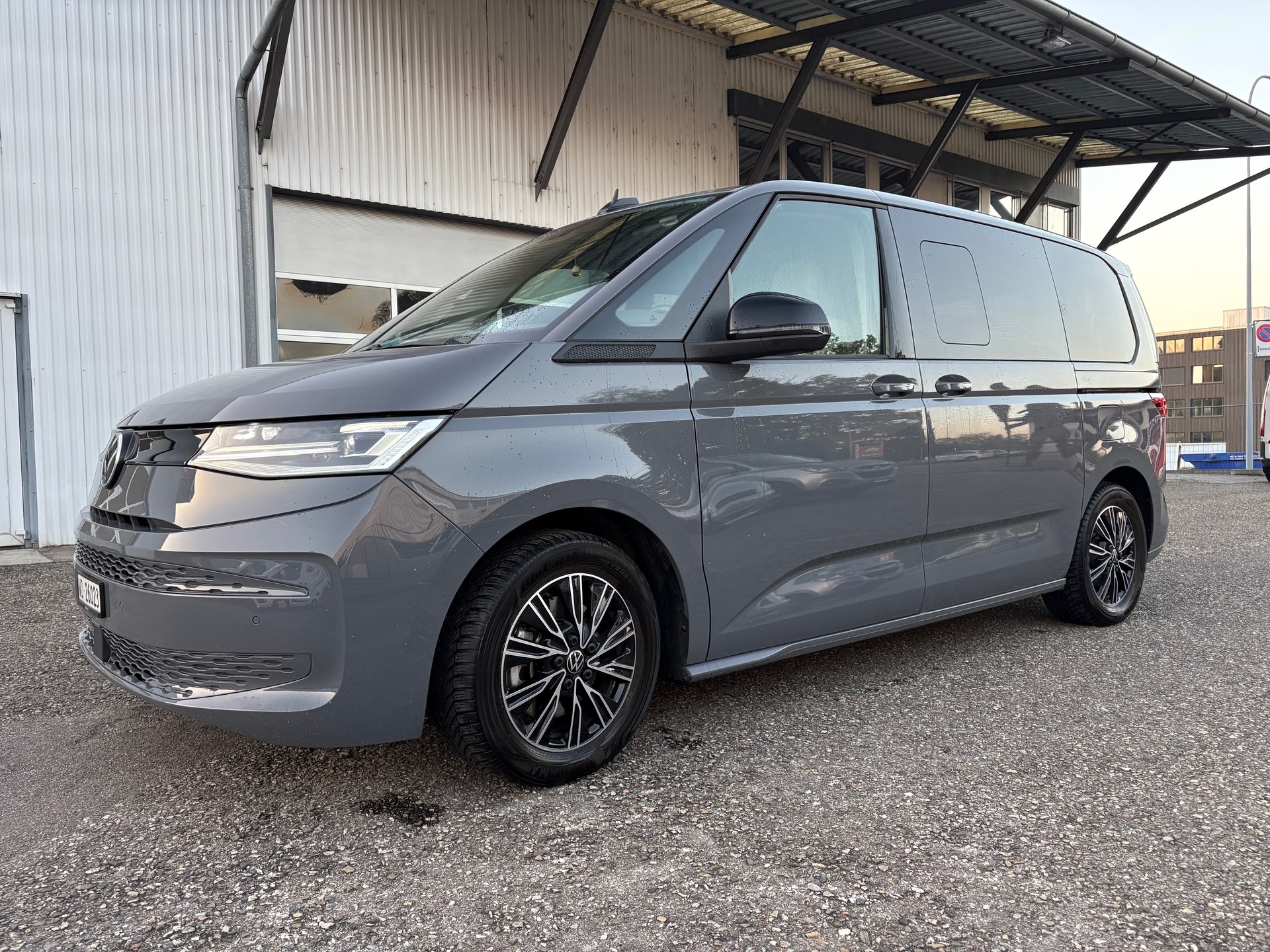 VW Multivan 1.4 eHybrid Liberty DSG-image-3