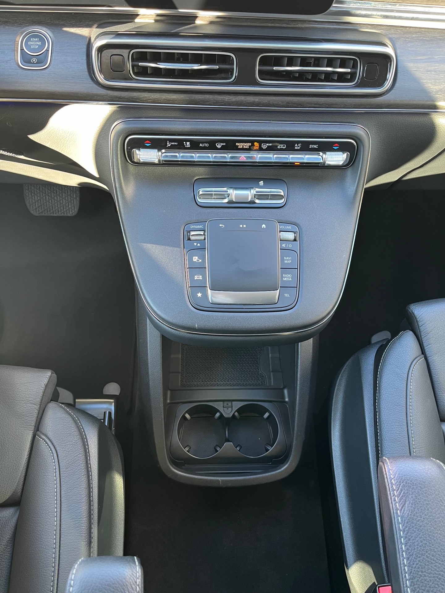 MERCEDES-BENZ V 250 d lang Avantgarde 4Matic FACELIFT-image-19