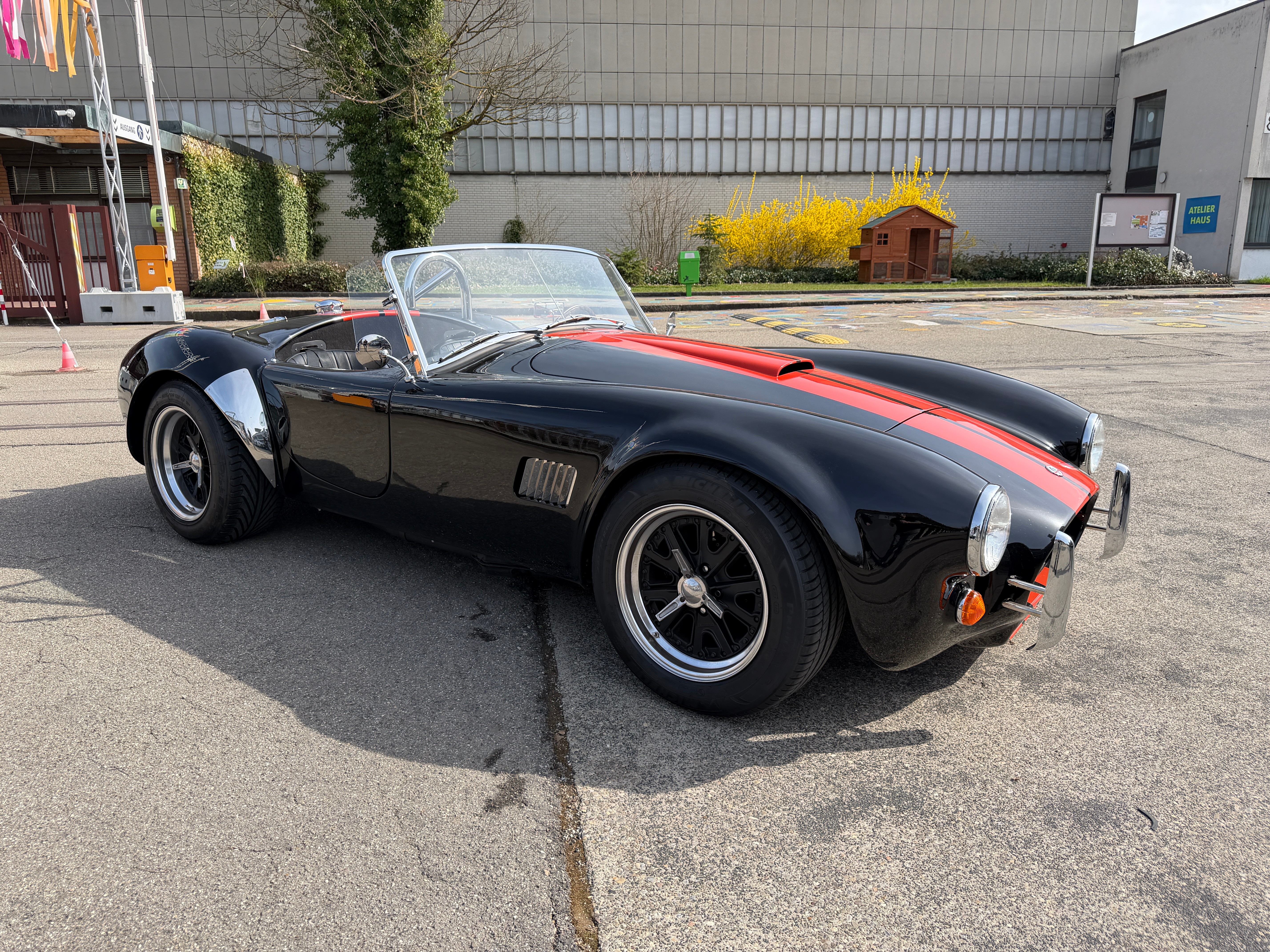 Car photo