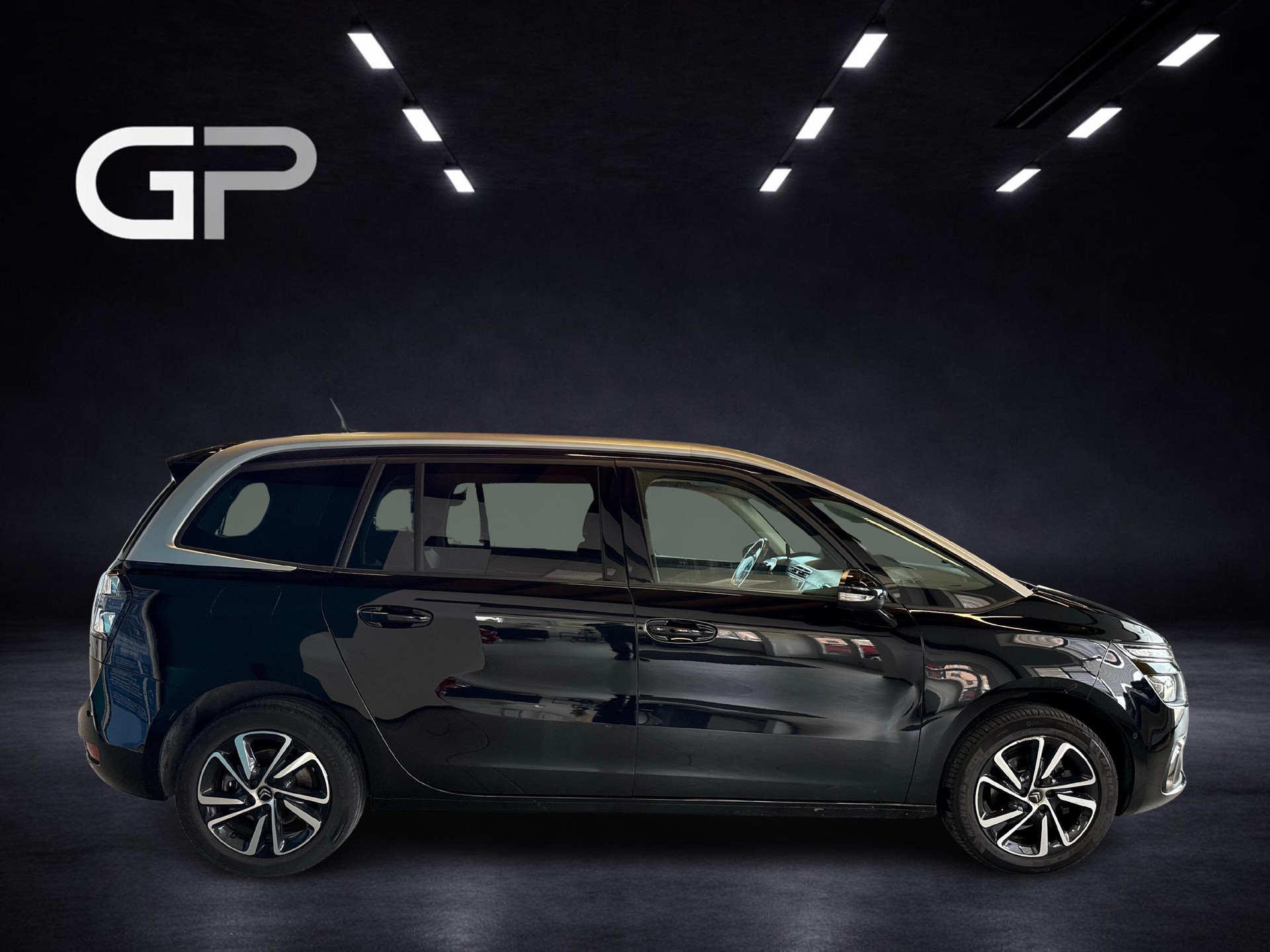 CITROEN C4 Grand Spacetourer 1.2 PureTech Shine-image-5