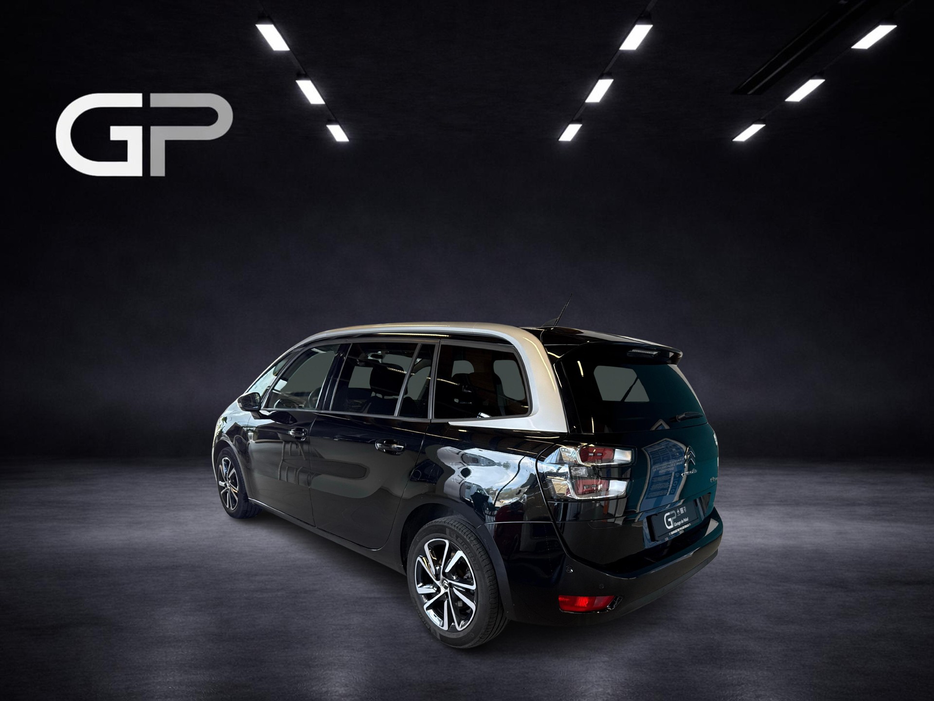 CITROEN C4 Grand Spacetourer 1.2 PureTech Shine-image-2