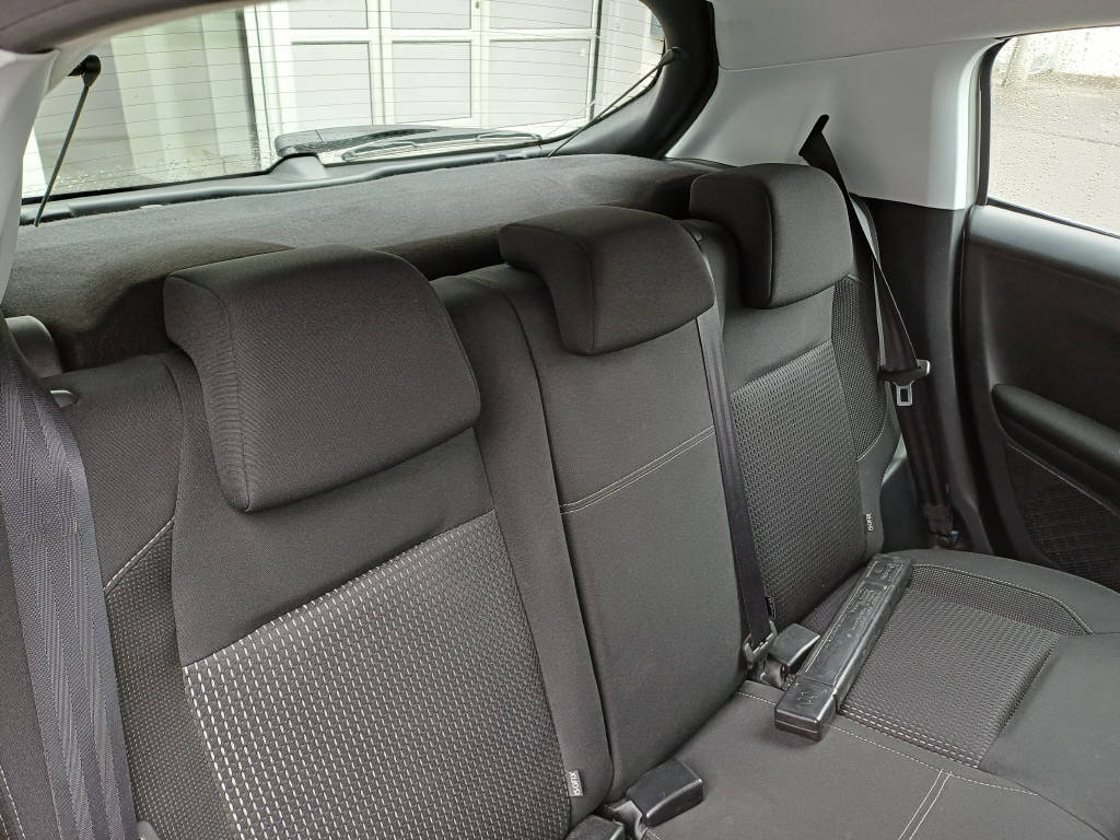 PEUGEOT 208 1.2 PureTech Allure S/S-image-8