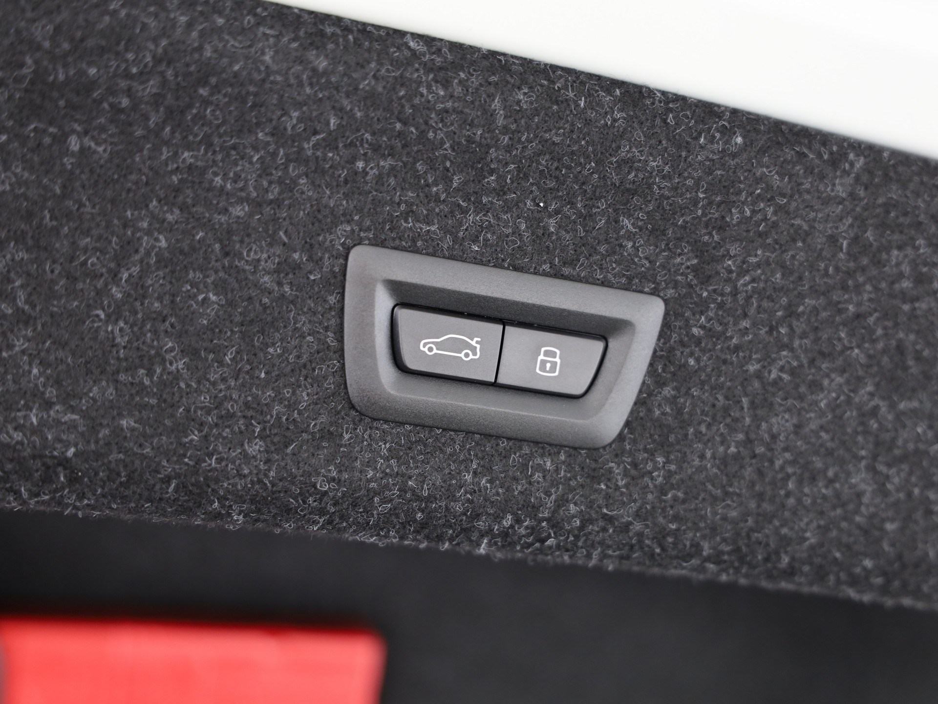 BMW M3 Competition xDrive-image-8