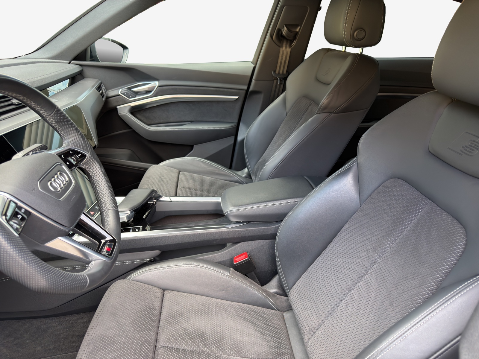 AUDI e-tron 50 Sportback S Line Attraction quattro-image-8