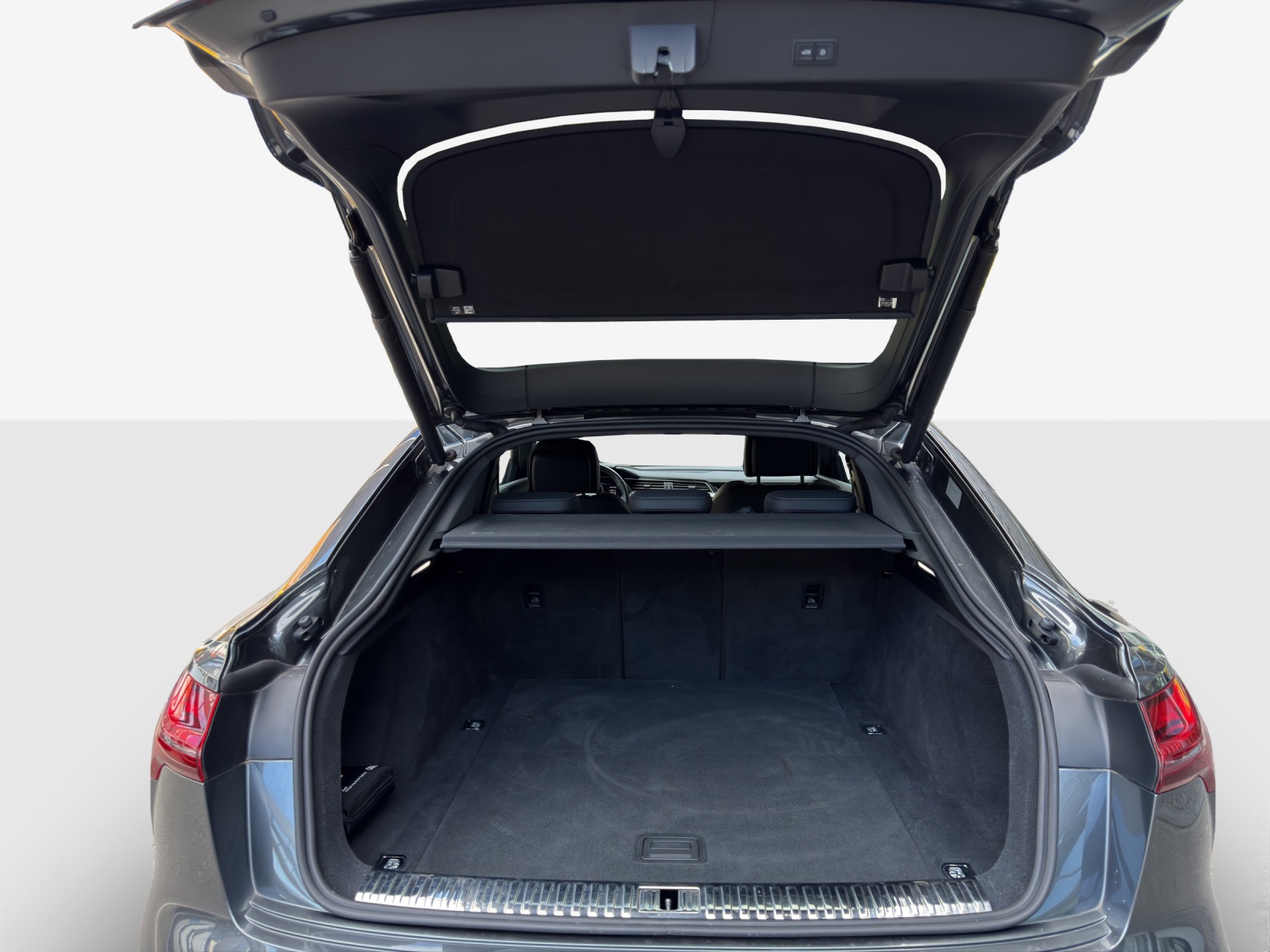 AUDI e-tron 50 Sportback S Line Attraction quattro-image-13