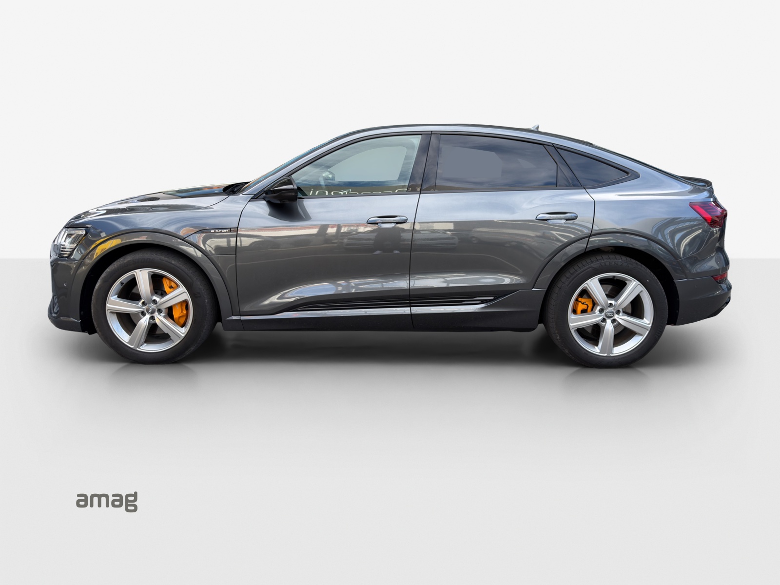 AUDI e-tron 50 Sportback S Line Attraction quattro-image-2