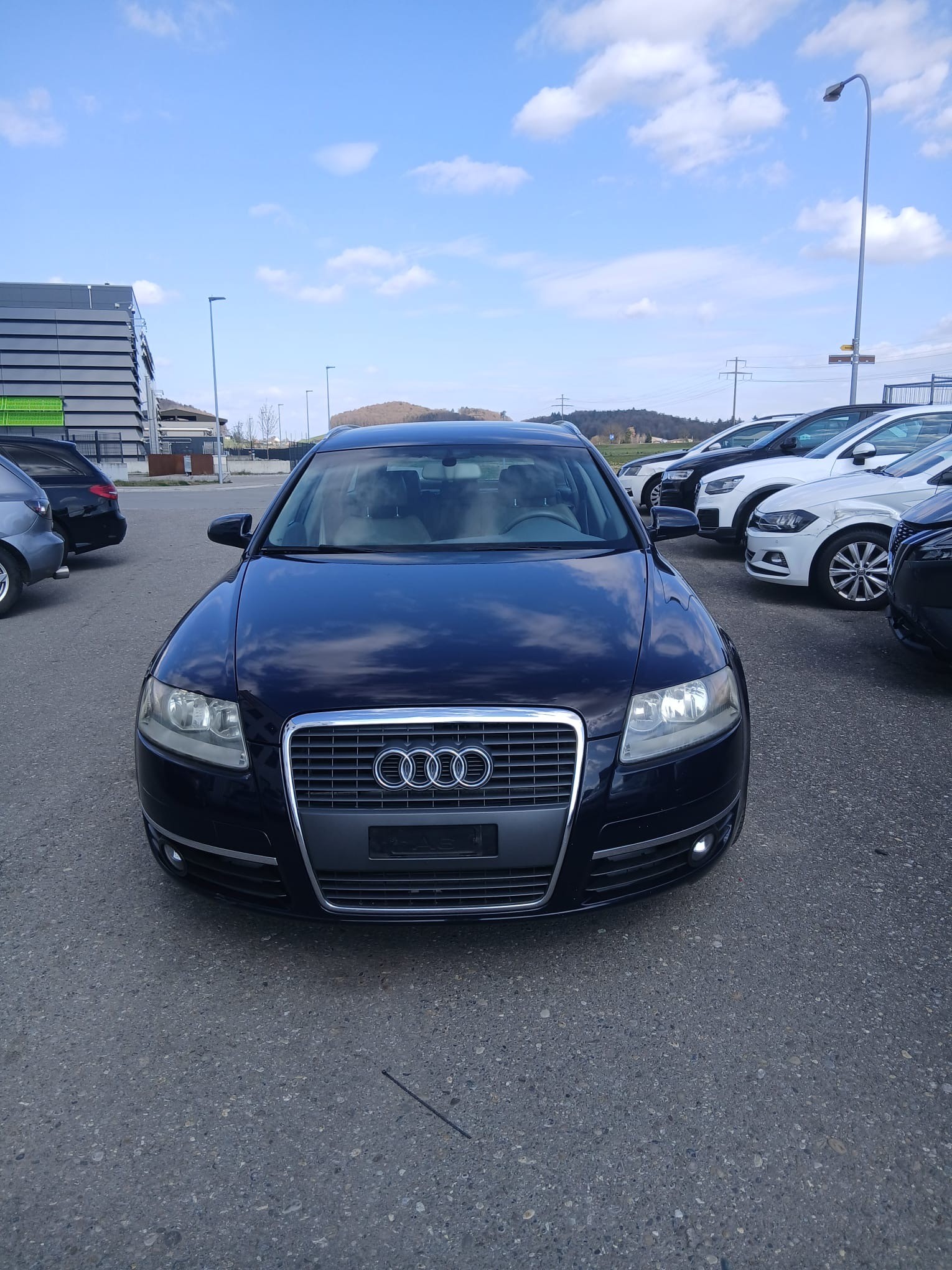 AUDI A6 Avant 2.7 V6 TDI/ Fahrbar Auto -Heckschade-image-0