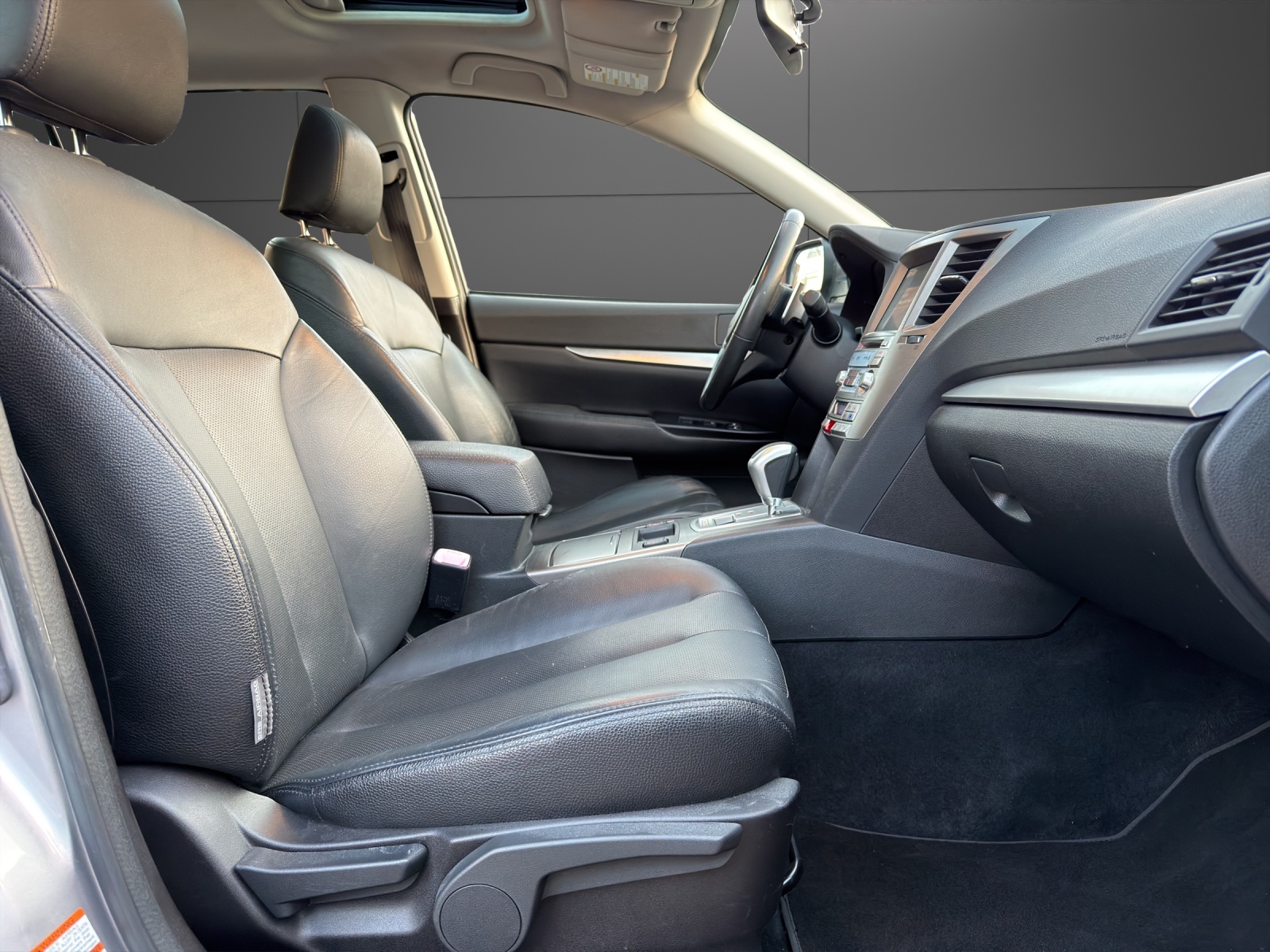 SUBARU Outback 2.5i Swiss Special AWD Lineartronic-image-10