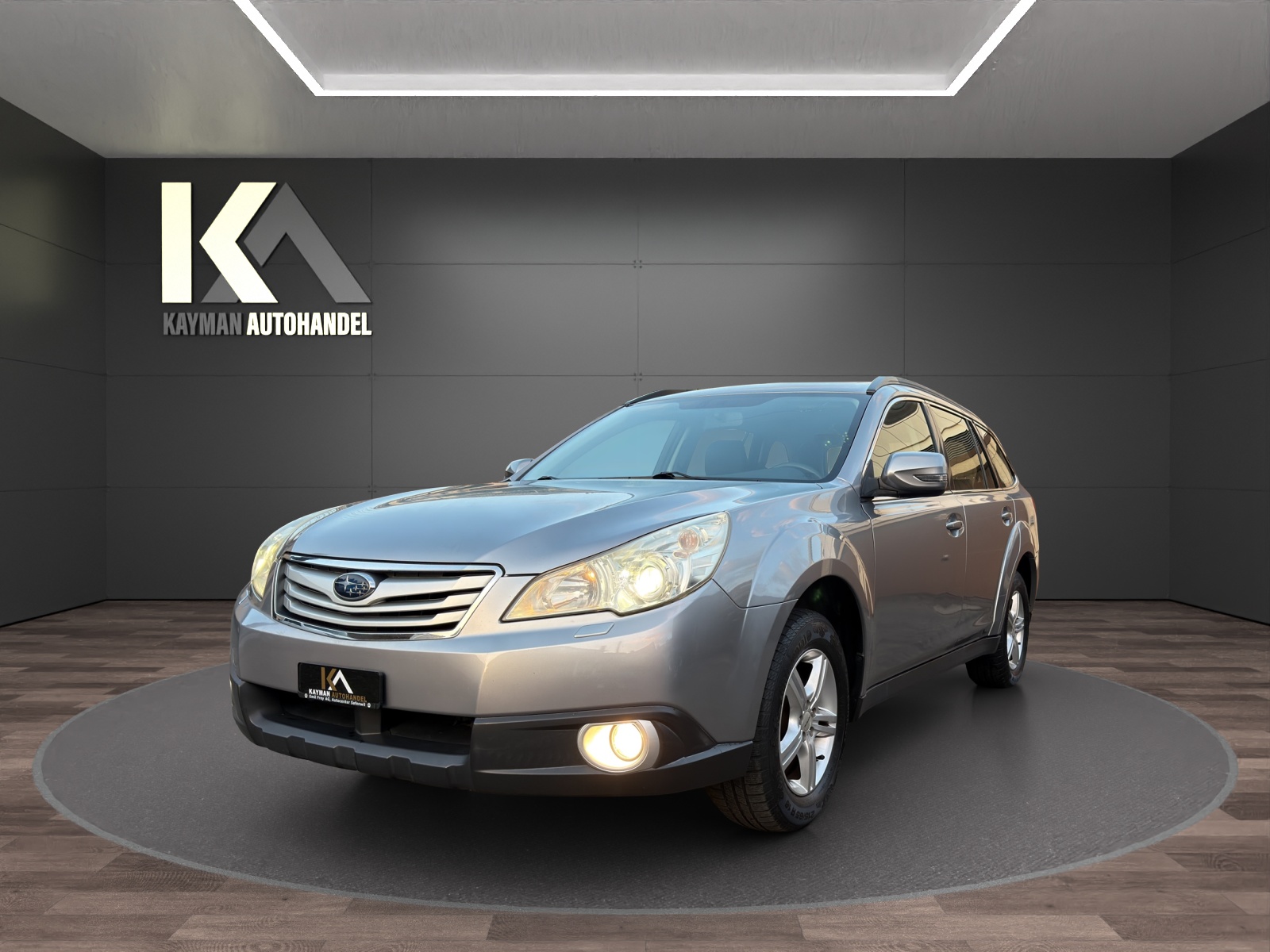 SUBARU Outback 2.5i Swiss Special AWD Lineartronic-image-0