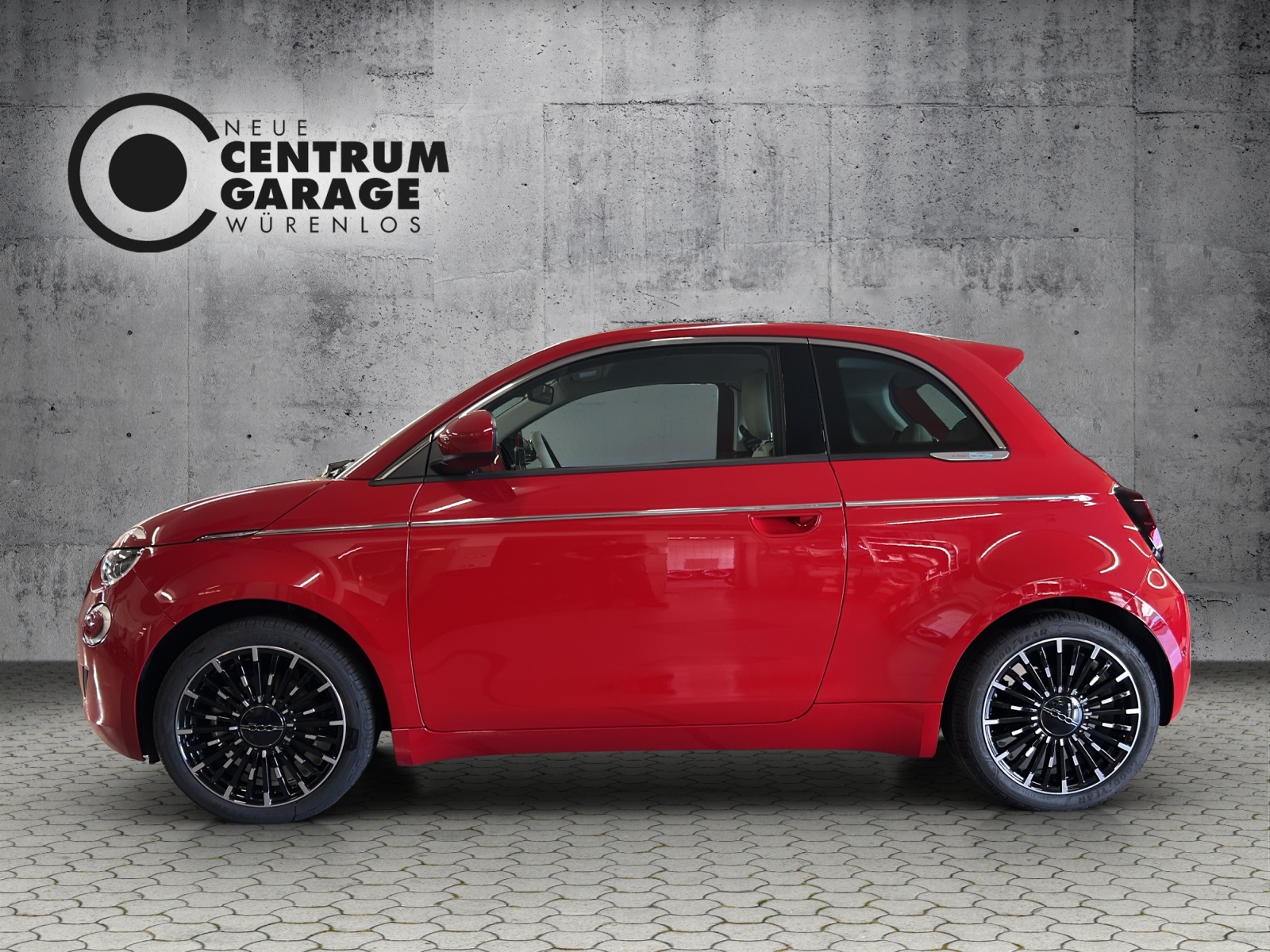 FIAT 500 3+1 electric 87 kW La Prima-image-6