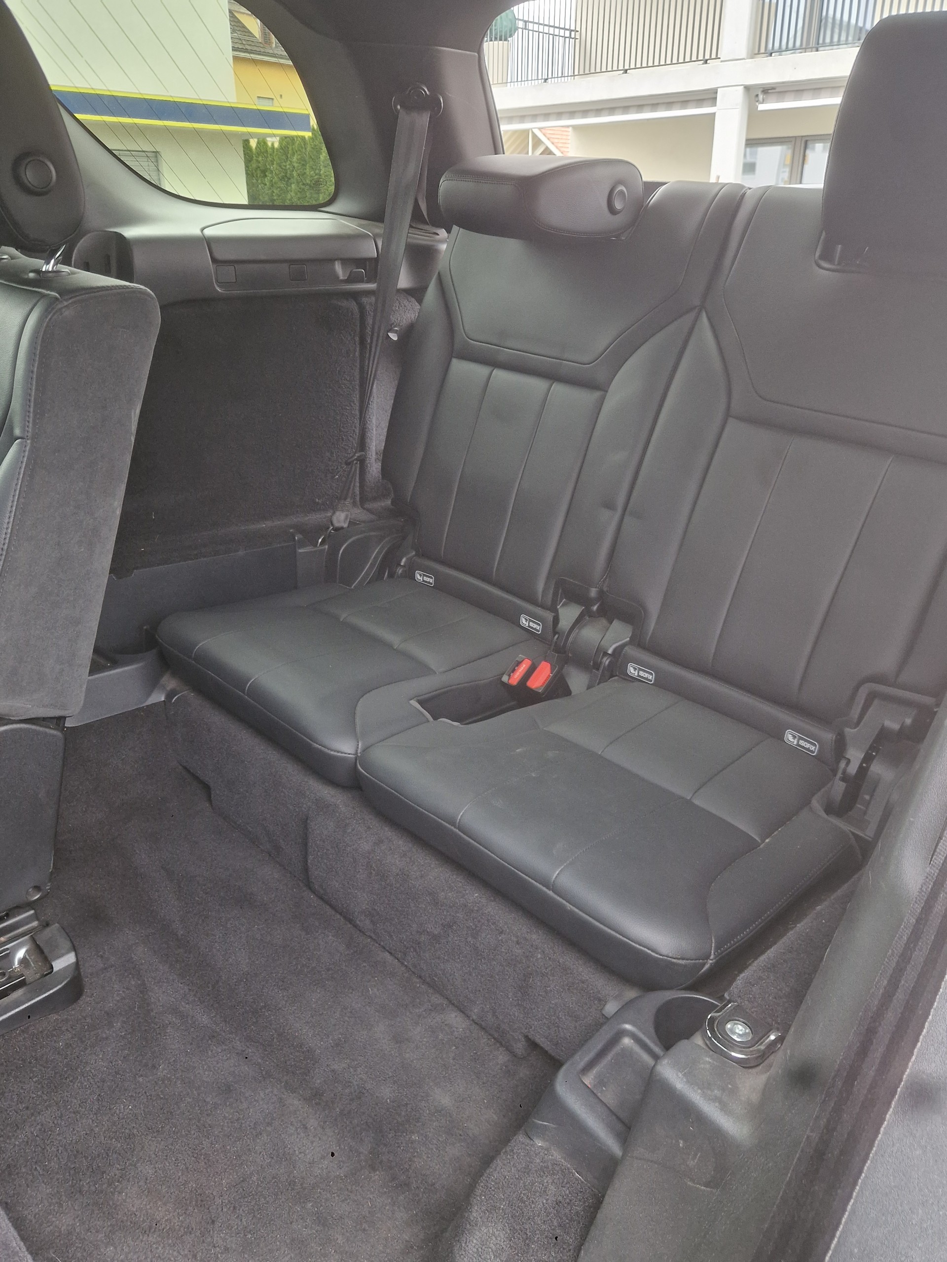 LAND ROVER Landrover Discovery 3.0 SDV6-image-5