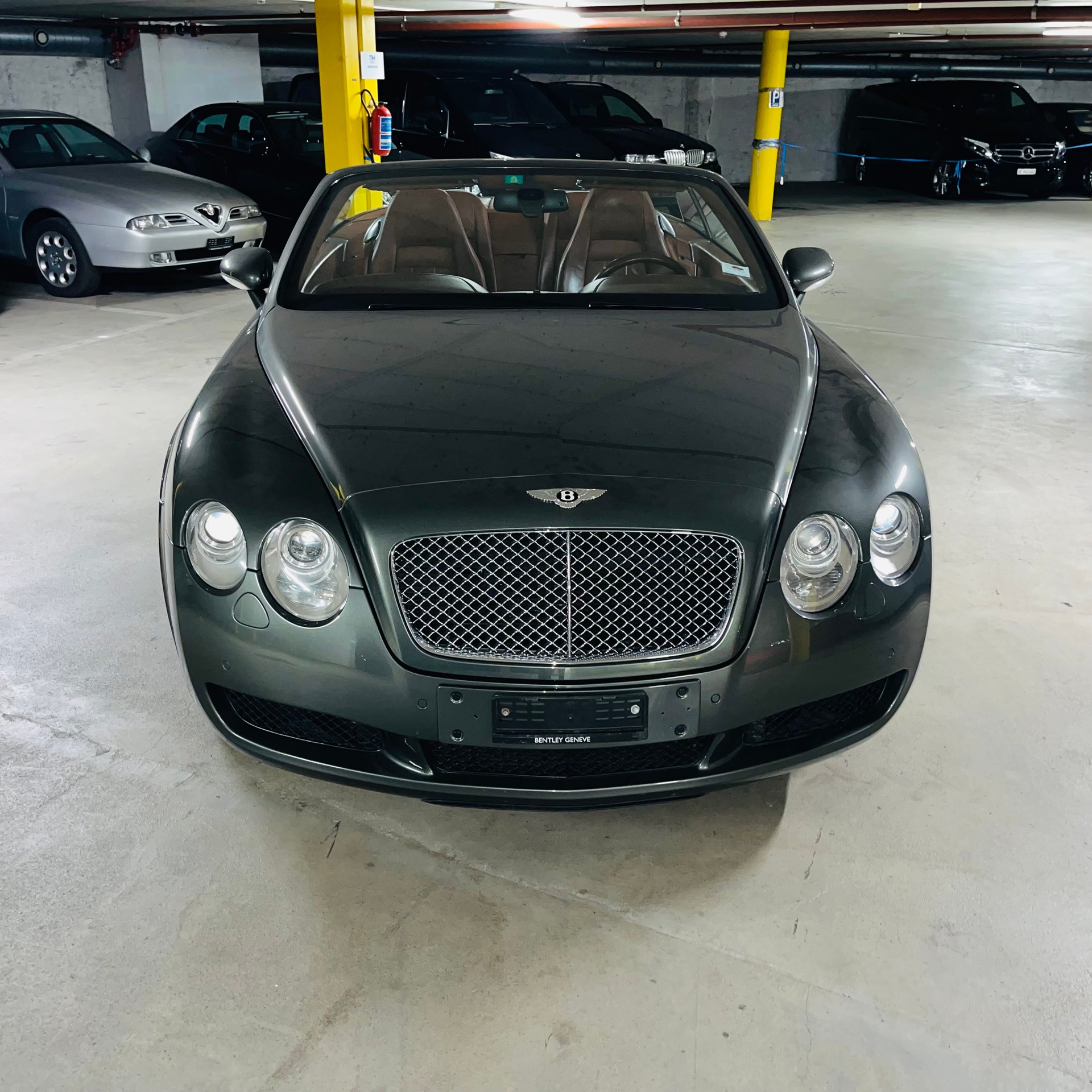 BENTLEY Continental GTC 6.0-image-8