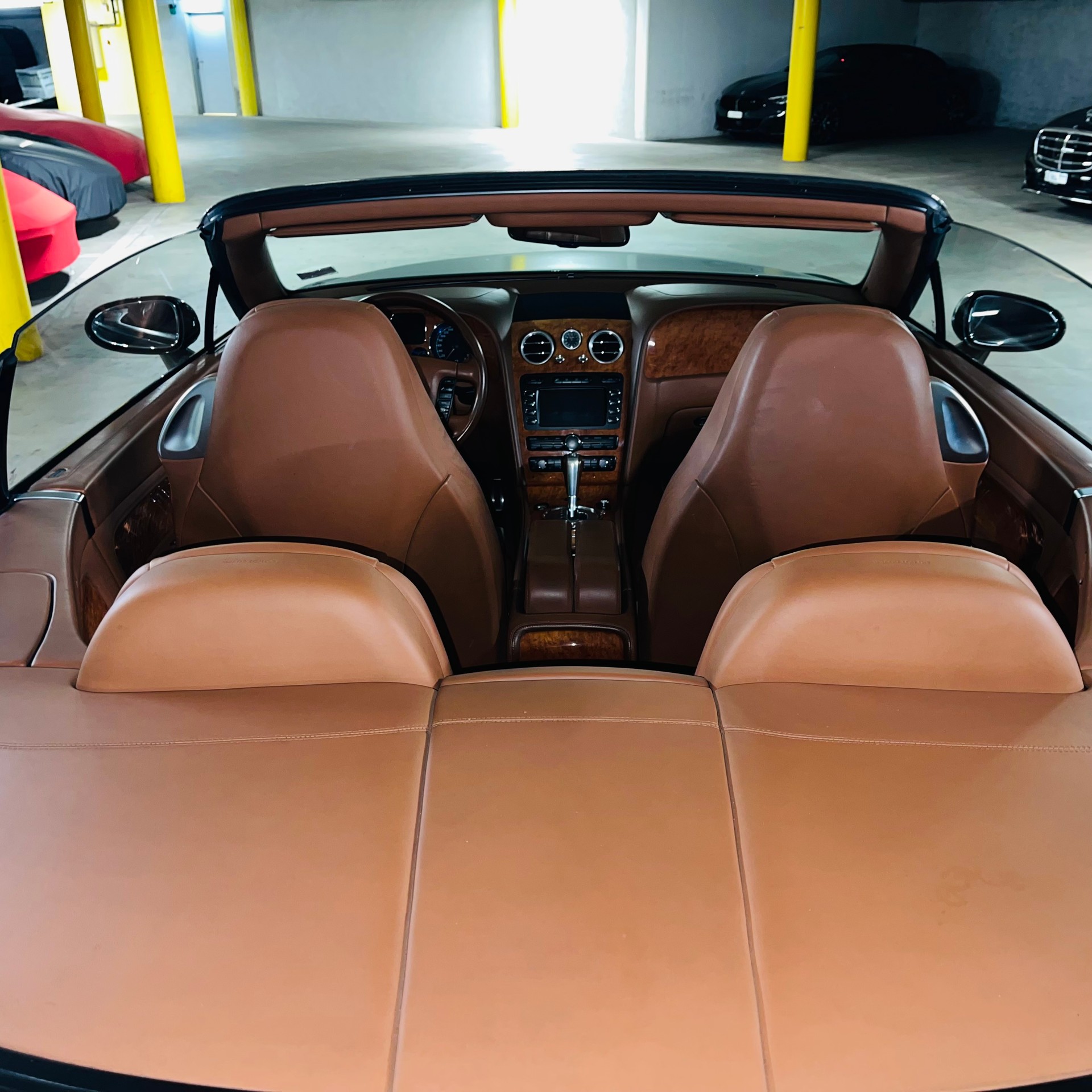 BENTLEY Continental GTC 6.0-image-12