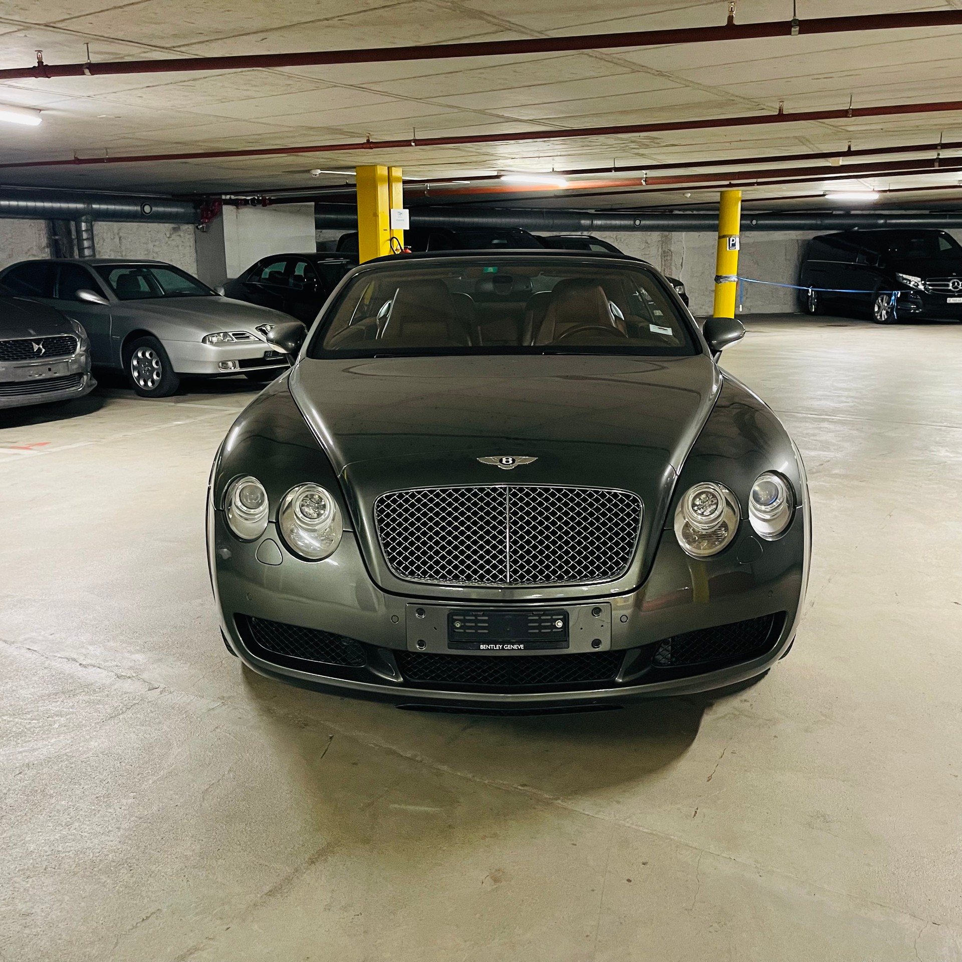 BENTLEY Continental GTC 6.0