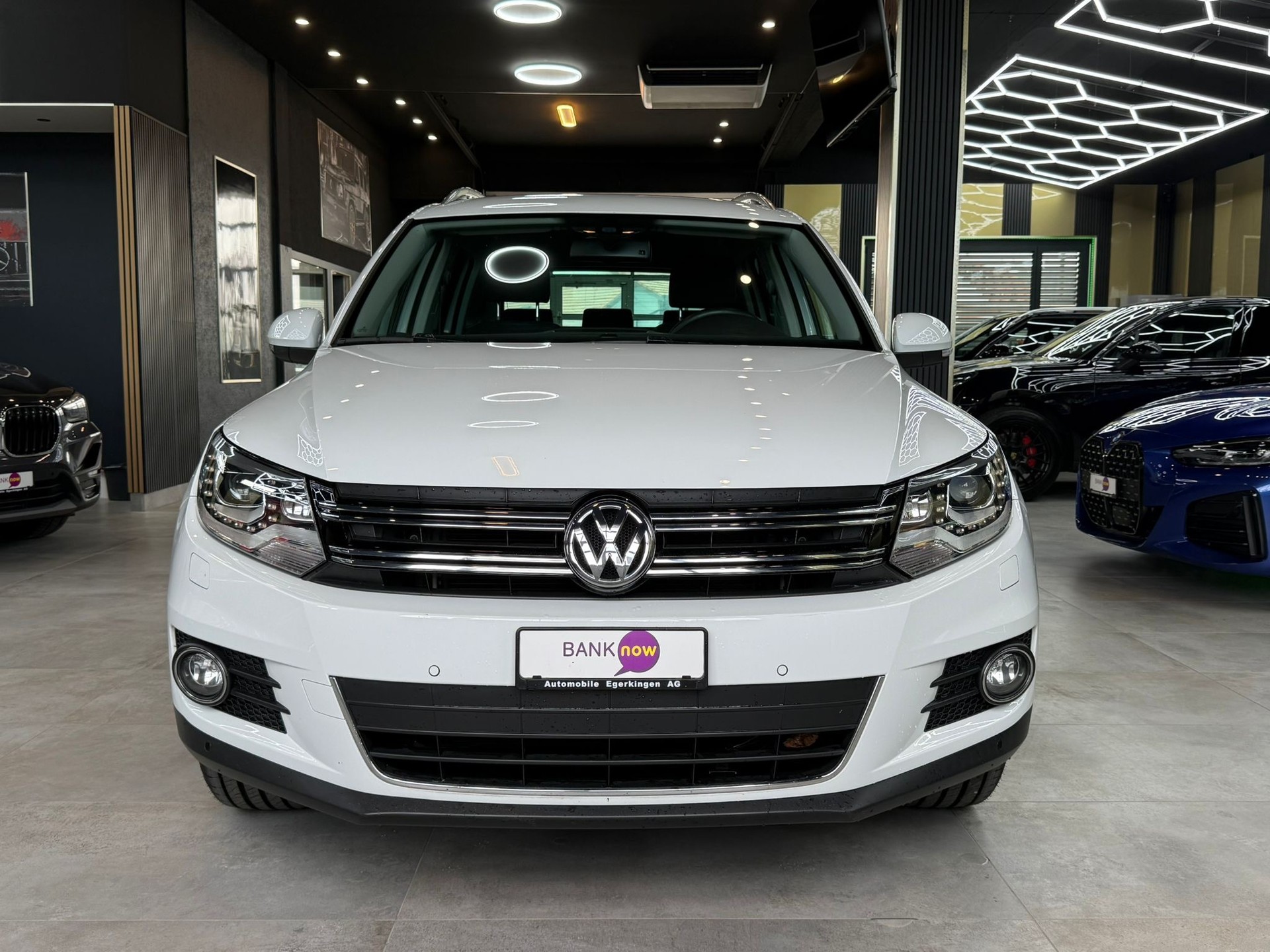 VW Tiguan 2.0 TDI BMT Cup R-Line DSG-image-1