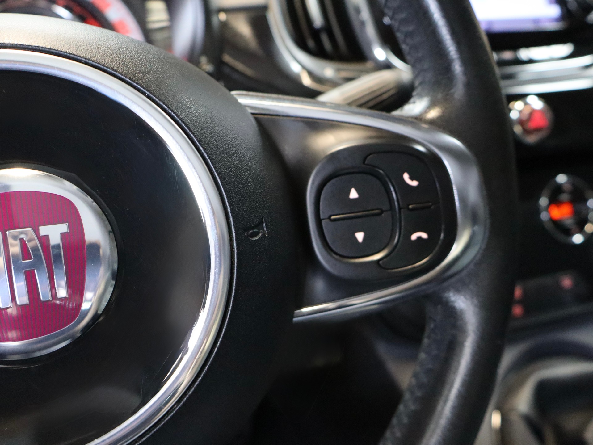 FIAT 500 0.9 T TwinAir S-image-7