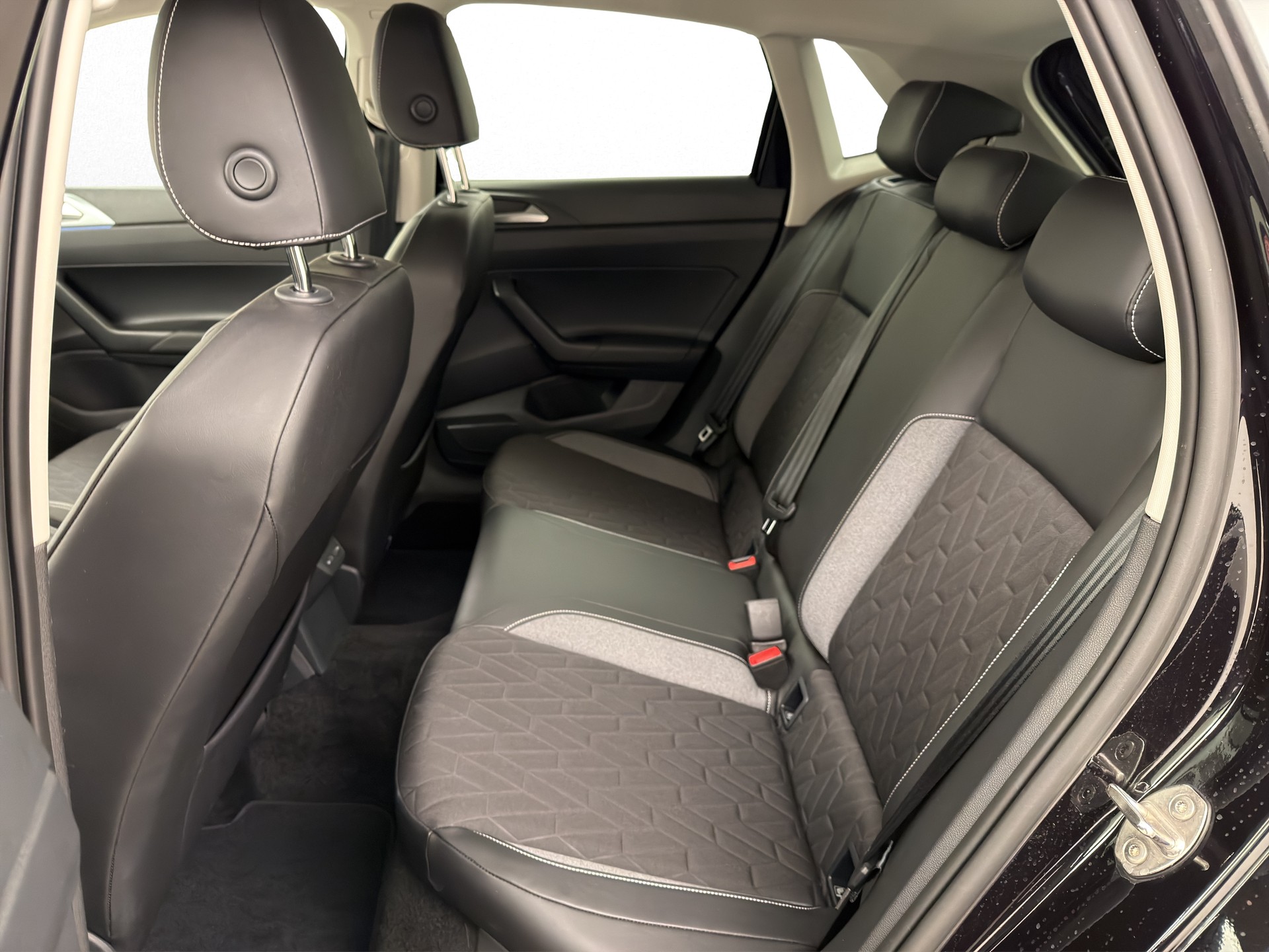 VW Polo 1.0 TSI Goal DSG-image-8