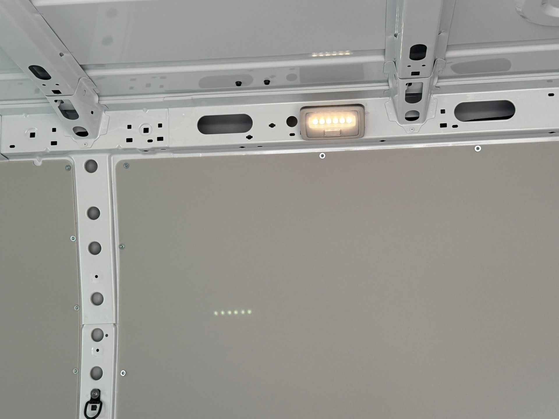 RENAULT Master E-Tech 38 EV 52kWh L2H2-image-9