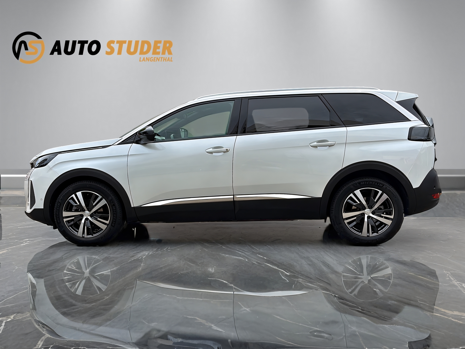 PEUGEOT 5008 1.5 BlueHDi Allure Pack-image-7