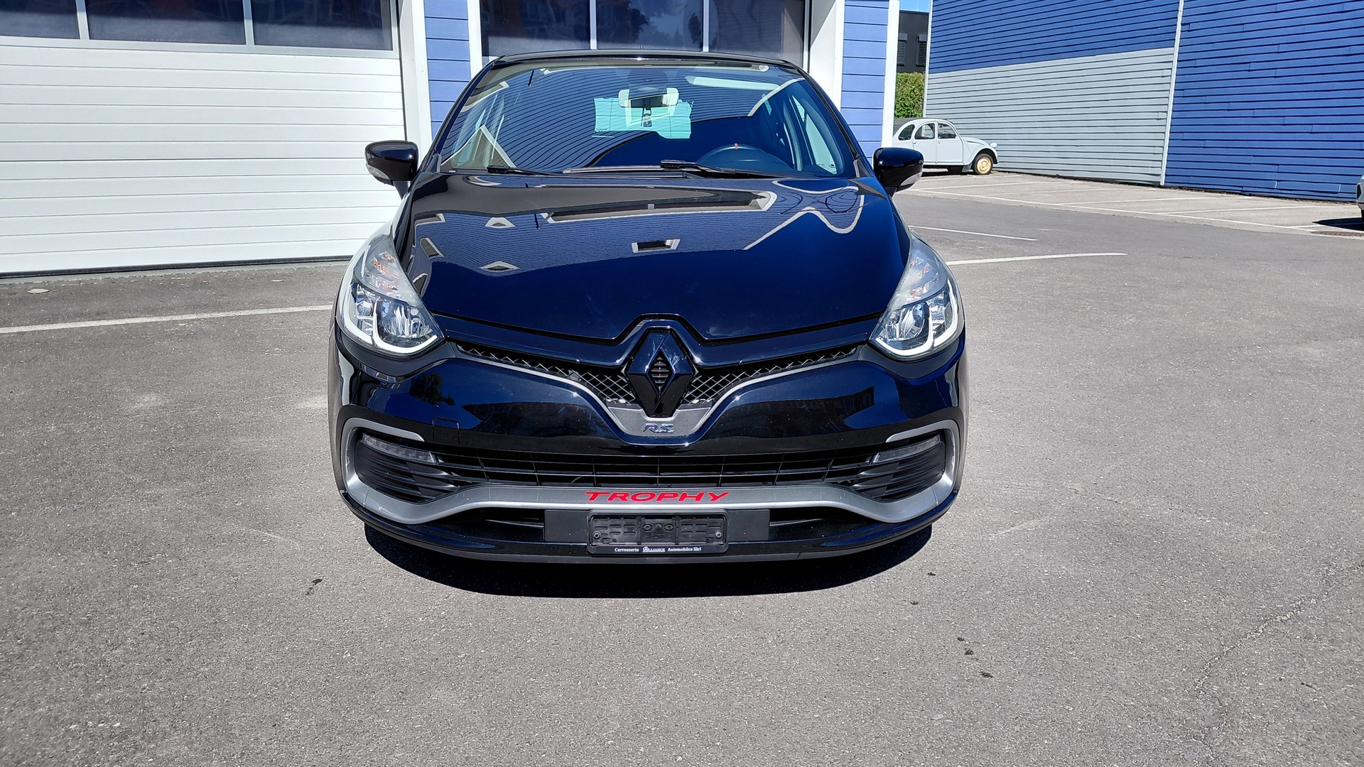 RENAULT Clio 1.6 T RS 220 Trophy EDC