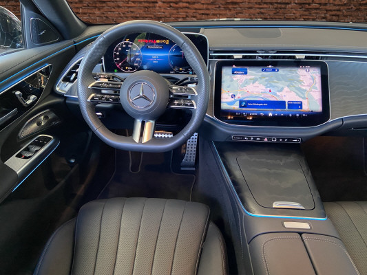 MERCEDES-BENZ E 300 de T 4M 9G-Tronic-image-10
